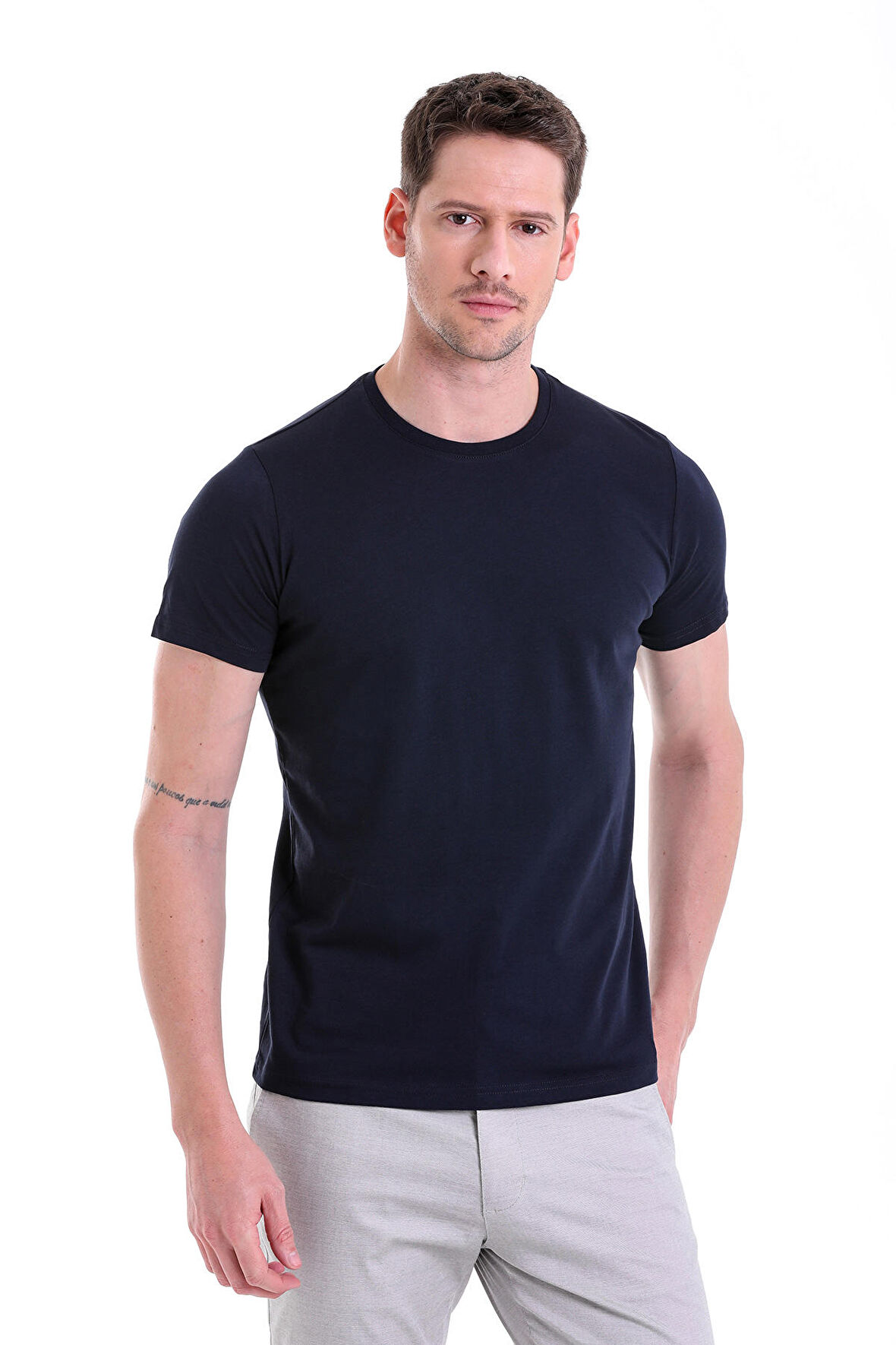 Düz Regular Fit 100% Pamuk Bisiklet Yaka Tişört