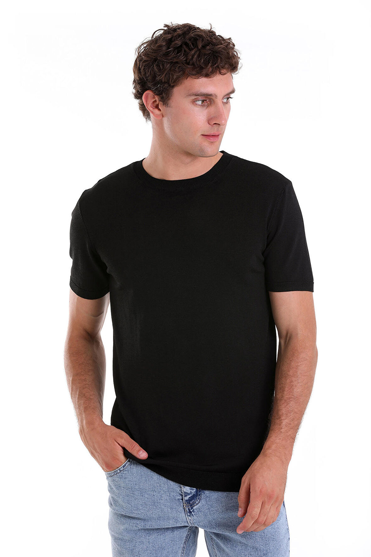 Siyah Slim Fit Düz Bisiklet Yaka Rayon Tişört