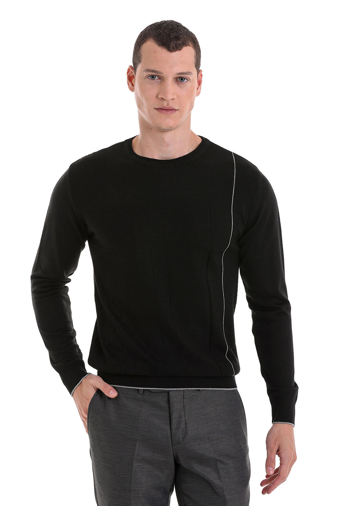 Siyah Regular Fit Jakarlı Bisiklet Yaka Yünlü Triko Kazak | XL
