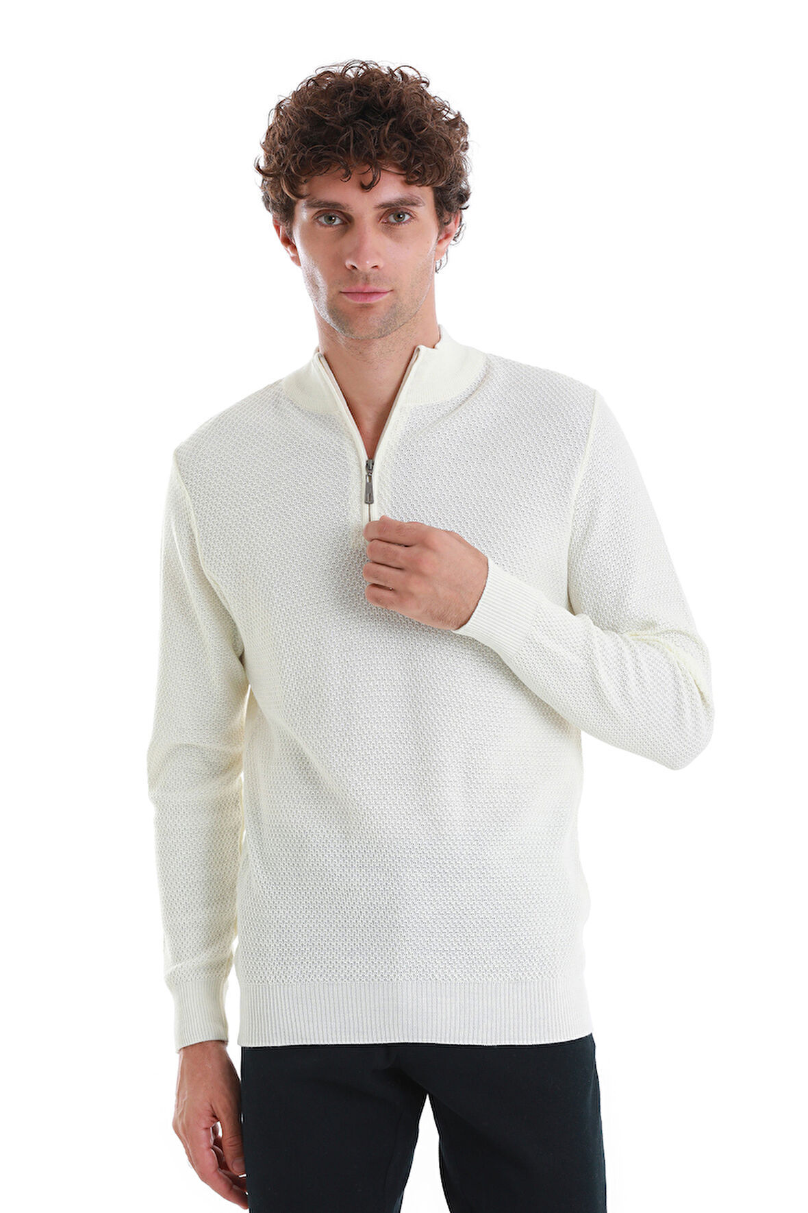 Ekru Regular Fit Jakarlı Yarım Balıkçı Yaka Fermuarlı Yünlü Triko Kazak | 3XL