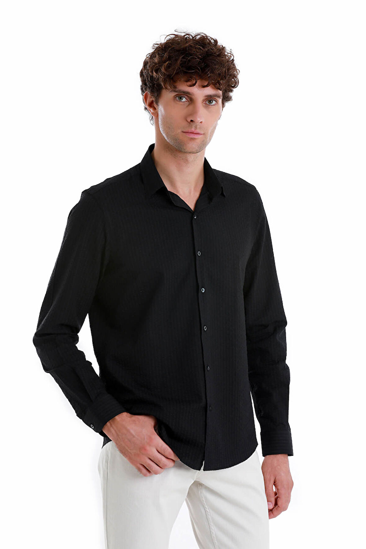 Siyah Comfort Fit Düz 100% Pamuk Slim Yaka Uzun Kollu Spor Gömlek | M