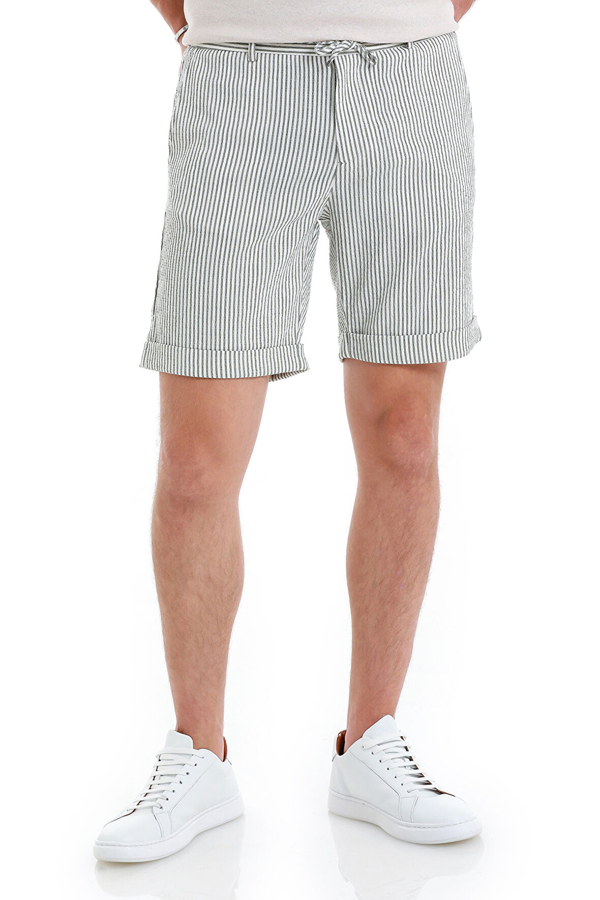Yeşil Regular Fit Çizgili Yandan Cepli Şort | 36