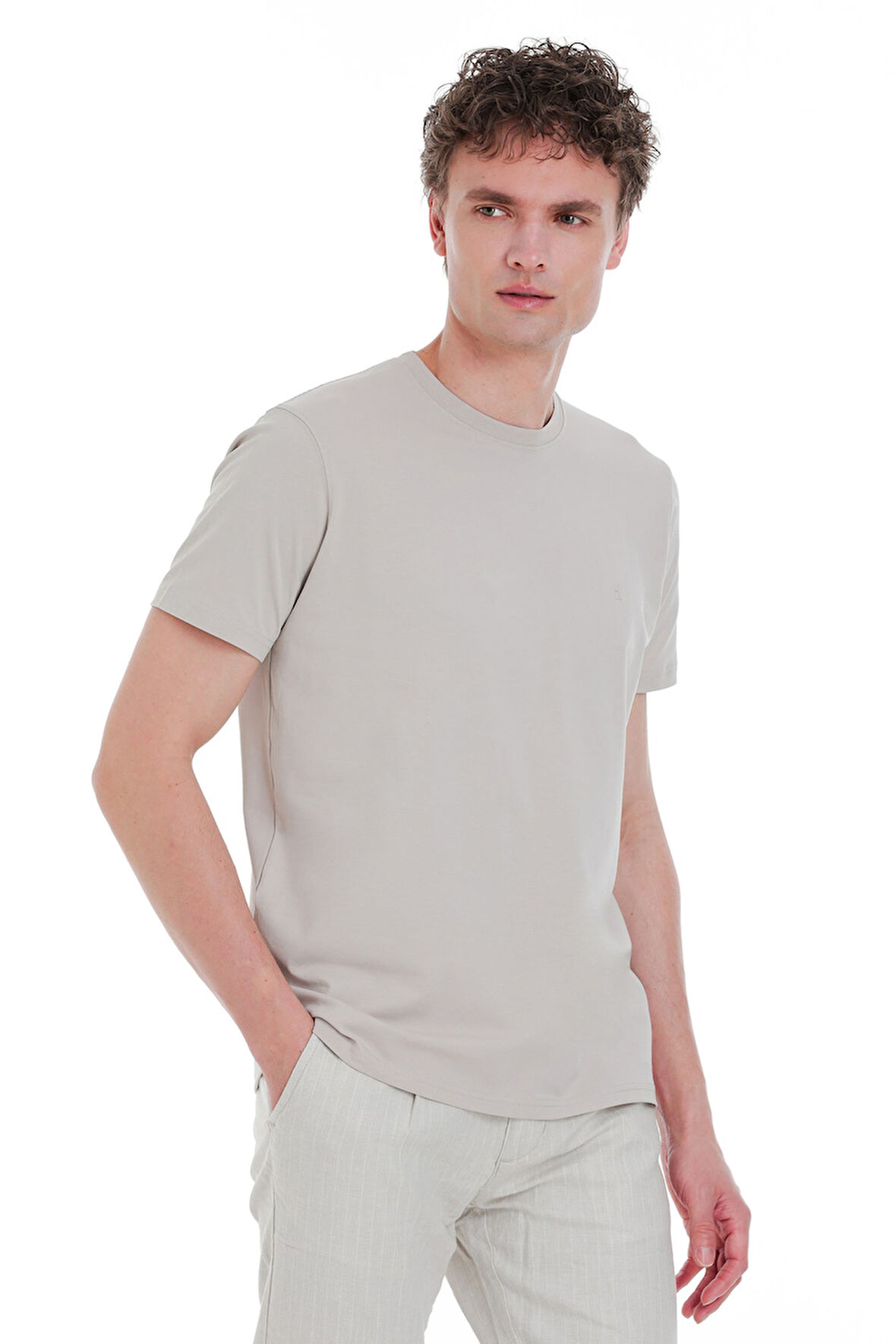 Ekru Regular Fit Bisiklet Yaka Pamuklu Tişört | L