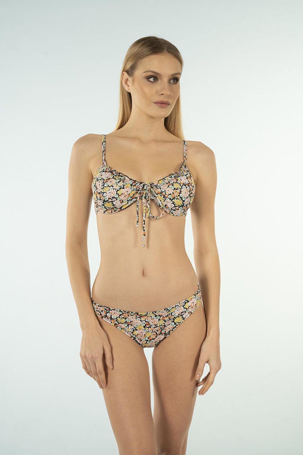 Estiva Desenli Büzgülü Balenli Bikini Takımı - Çiçek