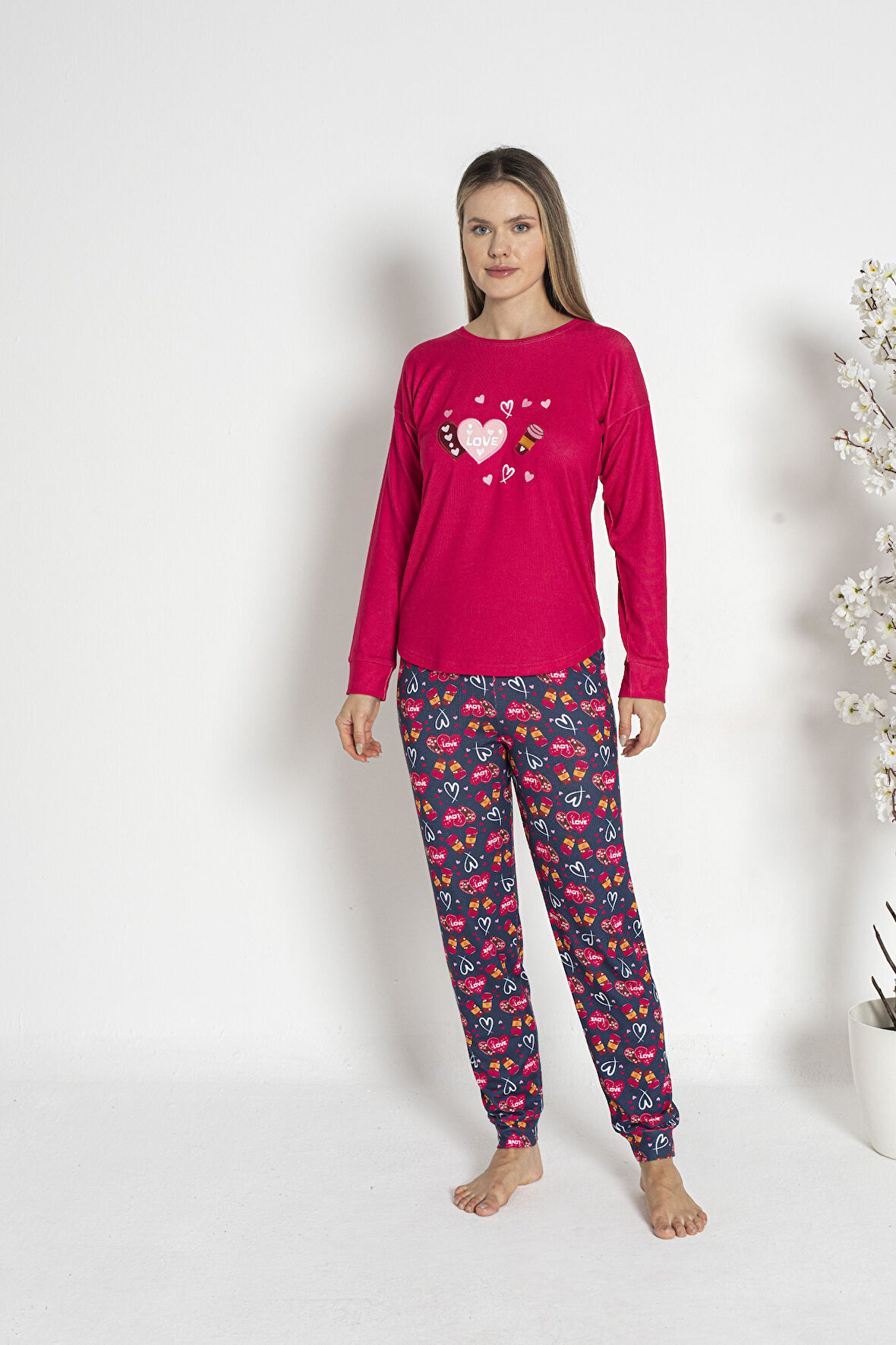 Kadın Kışlık Kalp Desenli Termal Pijama Takımı