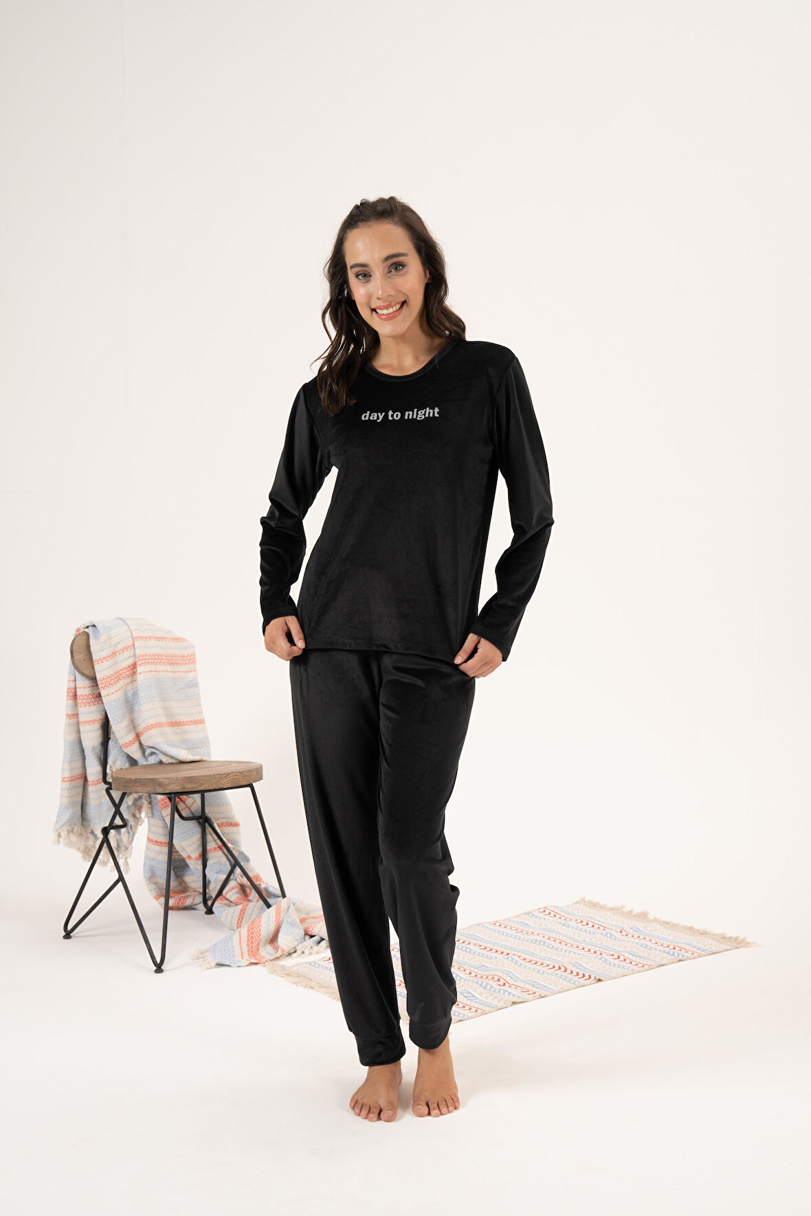 Kadın Kışlık Day To Night Kadife Pijama Takımı