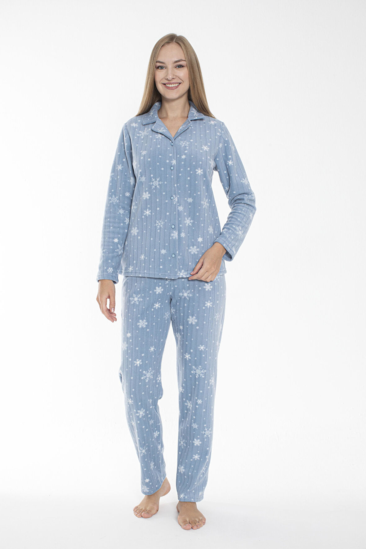 Kadın Kışlık Kar Desenli Önden Düğmeli Fitilli Polar Pijama Takımı Mavi