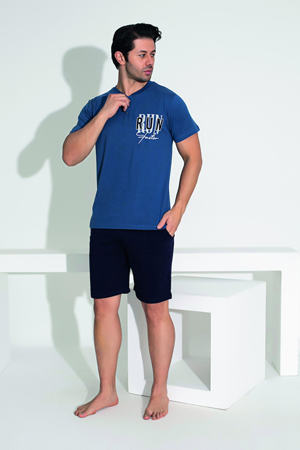 Erkek Yazlık Run Baskılı Kısa Kollu Düğmeli Şortlu Penye Pijama Takımı