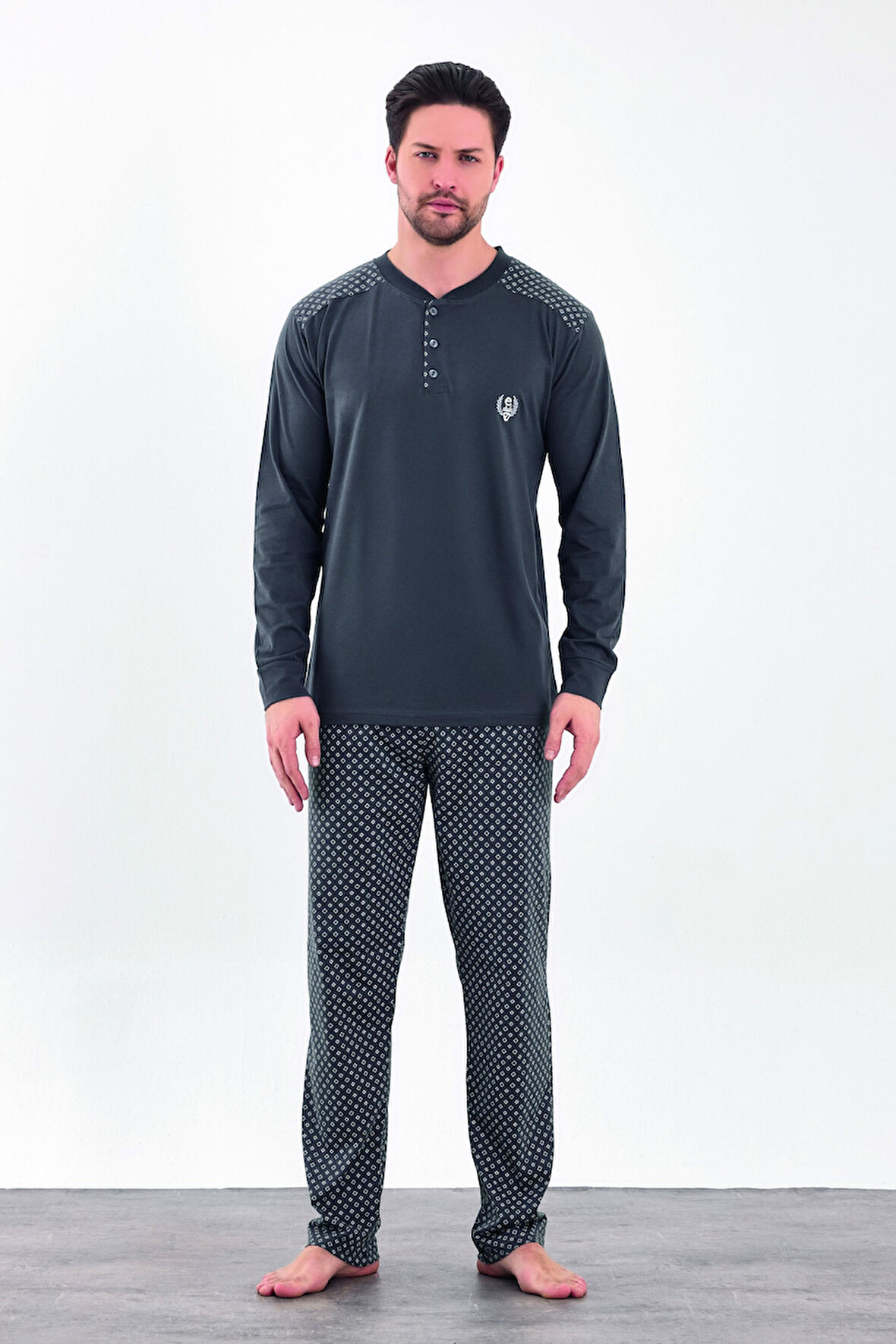 Erkek Yazlık Desenli Uzun Kollu Düğmeli Penye Pijama Takımı