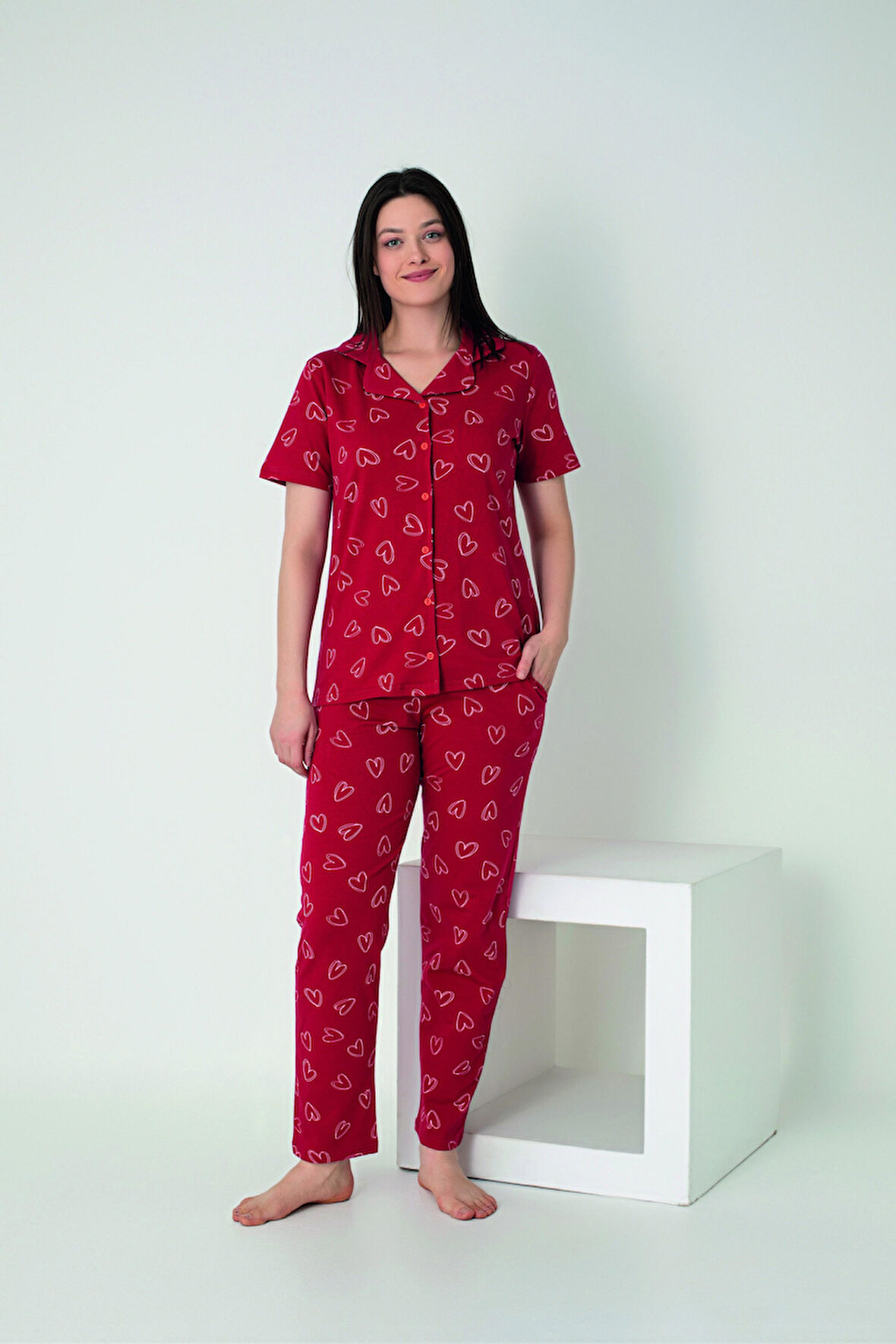 Kadın Yazlık Kalpli Önden Düğmeli Kısa Kollu Penye Lycra Pijama Takımı