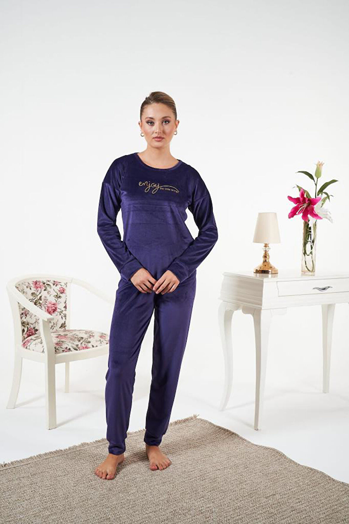 Kadın Kışlık Kadife Pijama Takımı