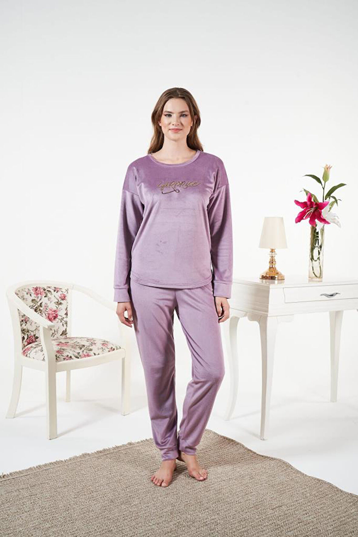 Kadın Kışlık Kadife Pijama Takımı