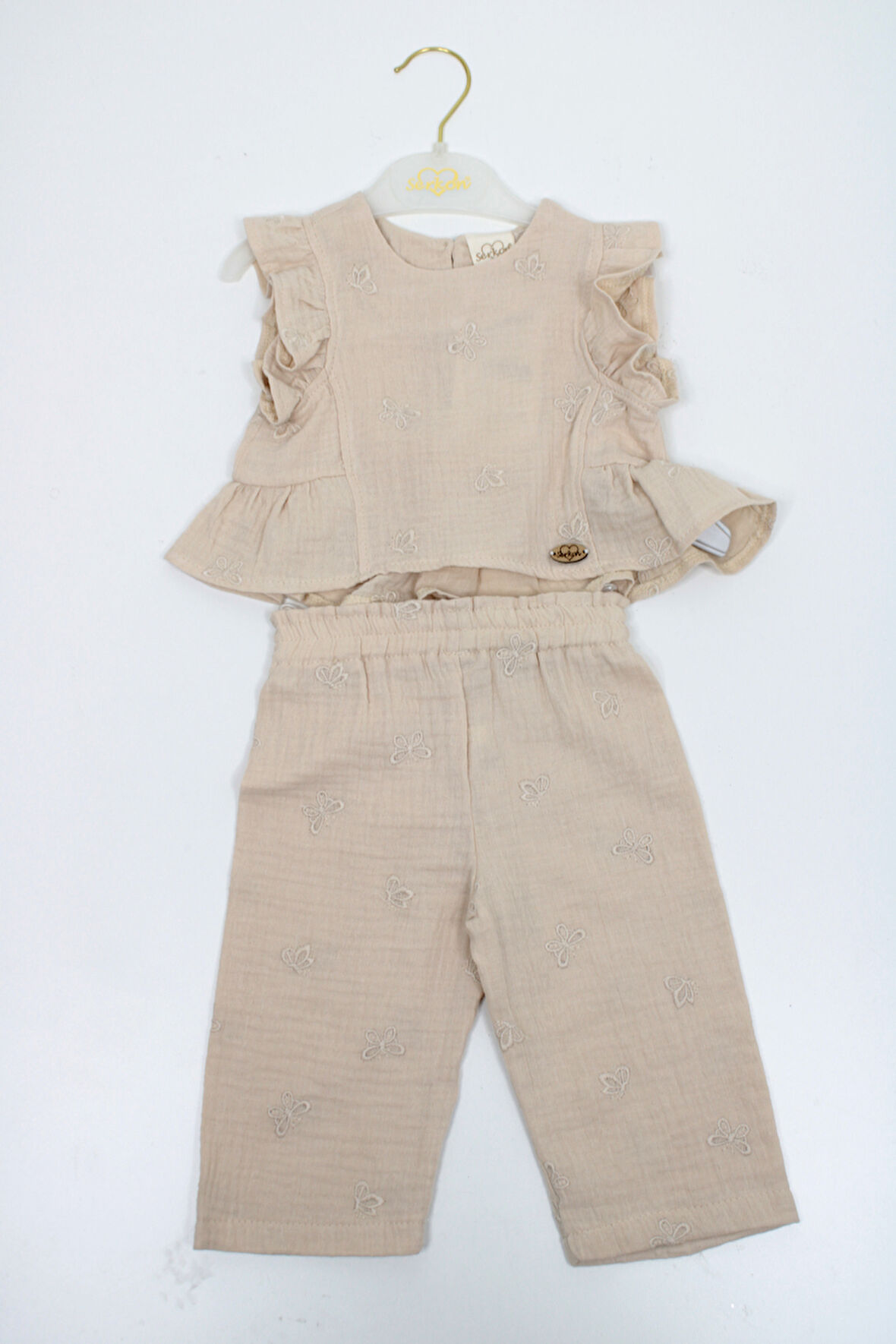 Kız Bebek Aylık Nakışlı Müslin Takım 0869