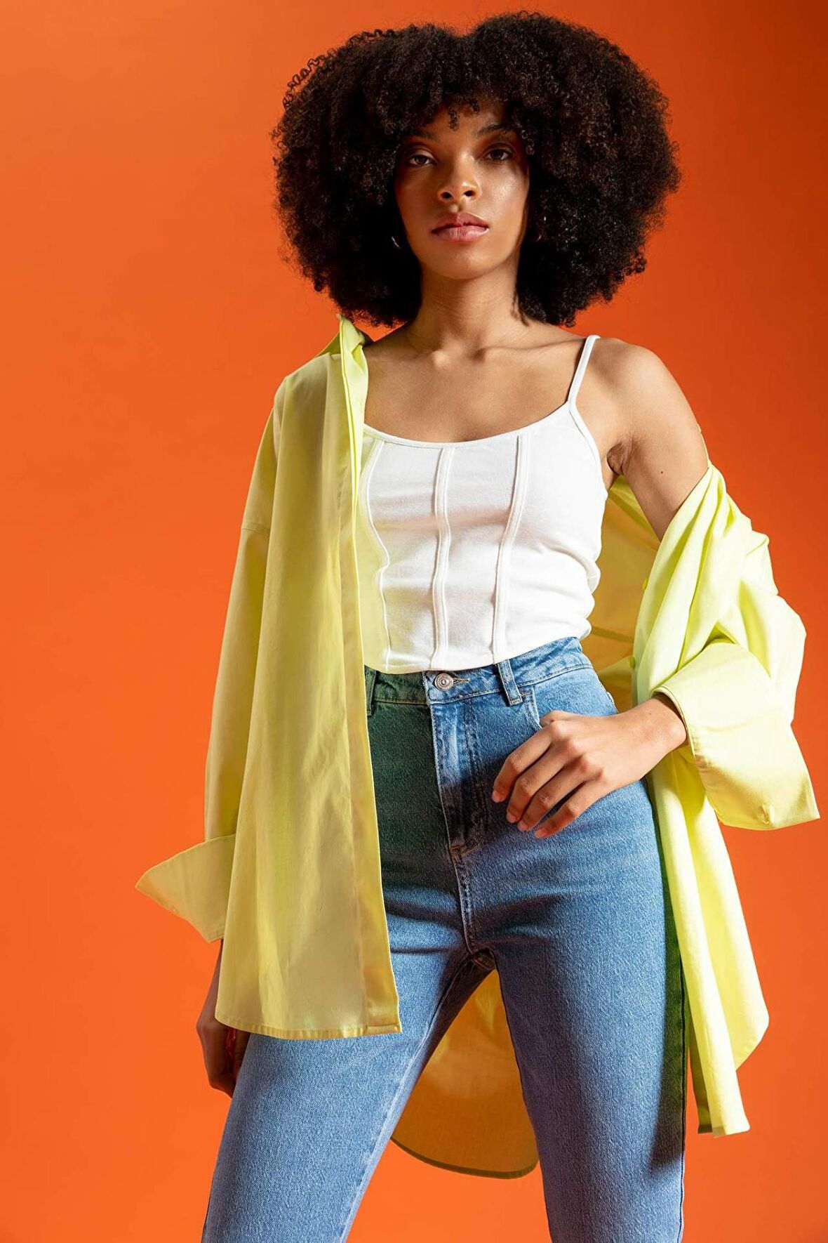 Fitted Kare Yaka Şerit Detaylı Koşkorse Askılı Crop Atlet X3460AZ22SMBG285