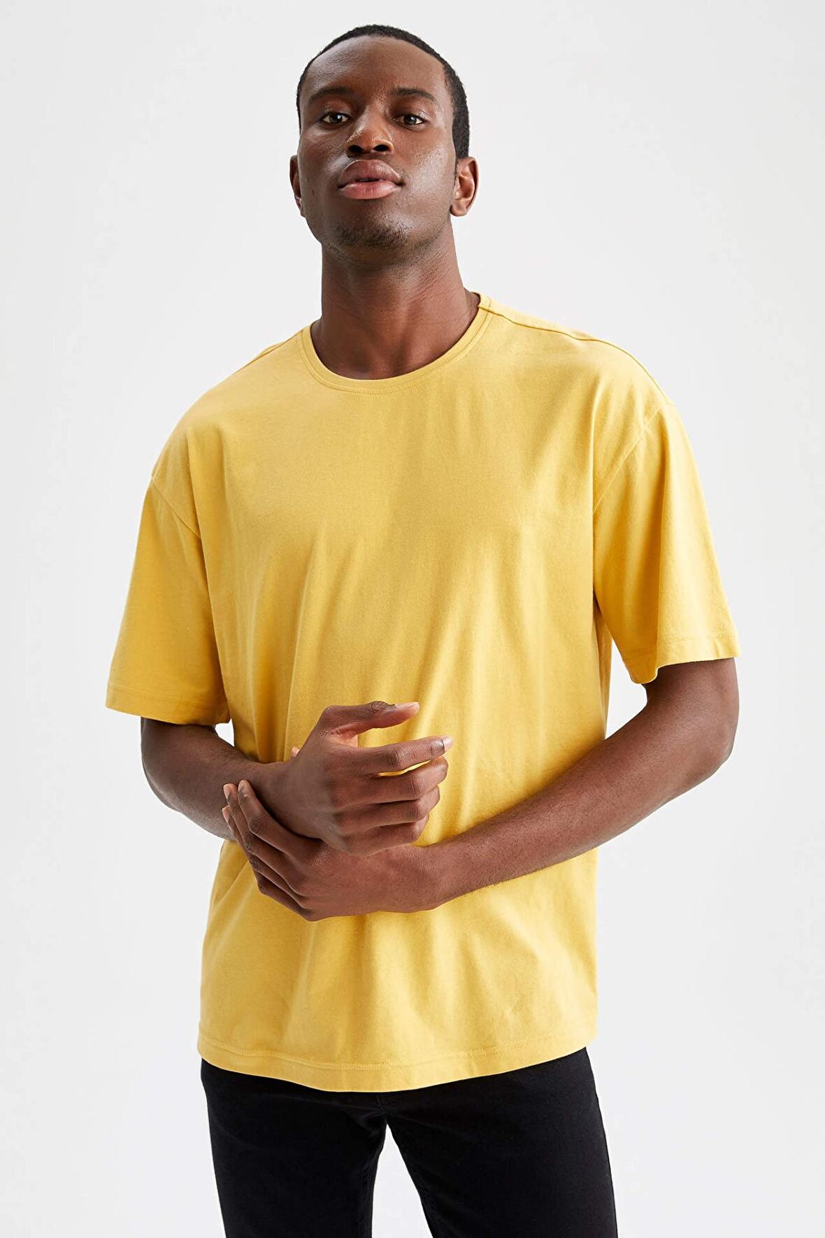 Oversize Fit Bisiklet Yaka %100 Pamuk Tisört