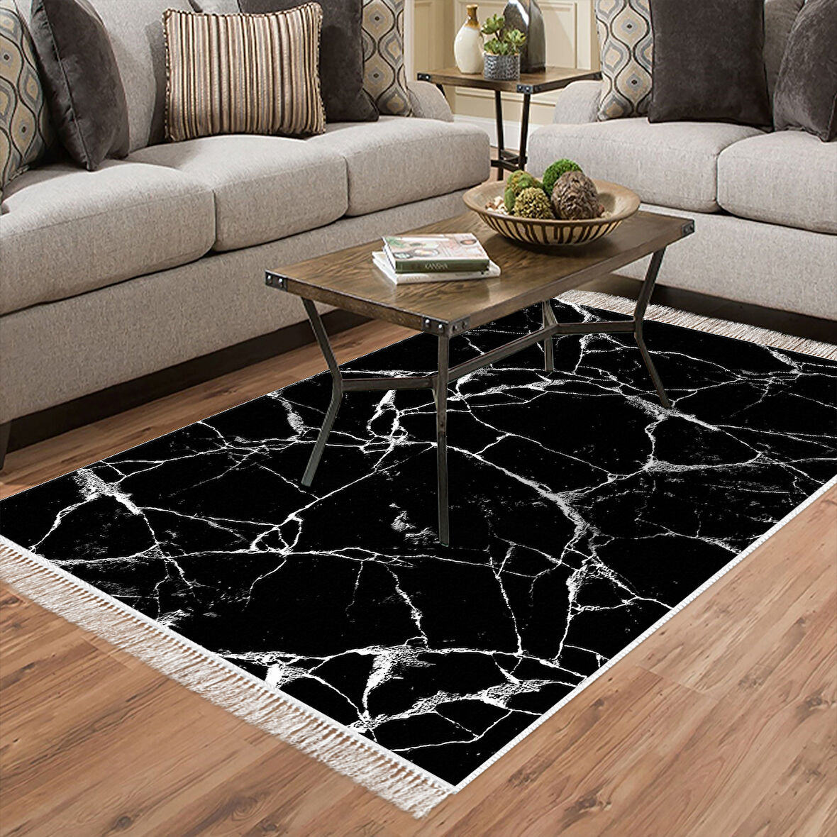 Alanur Yıldız Deri Tabanlı Saçaklı Dijital Halı