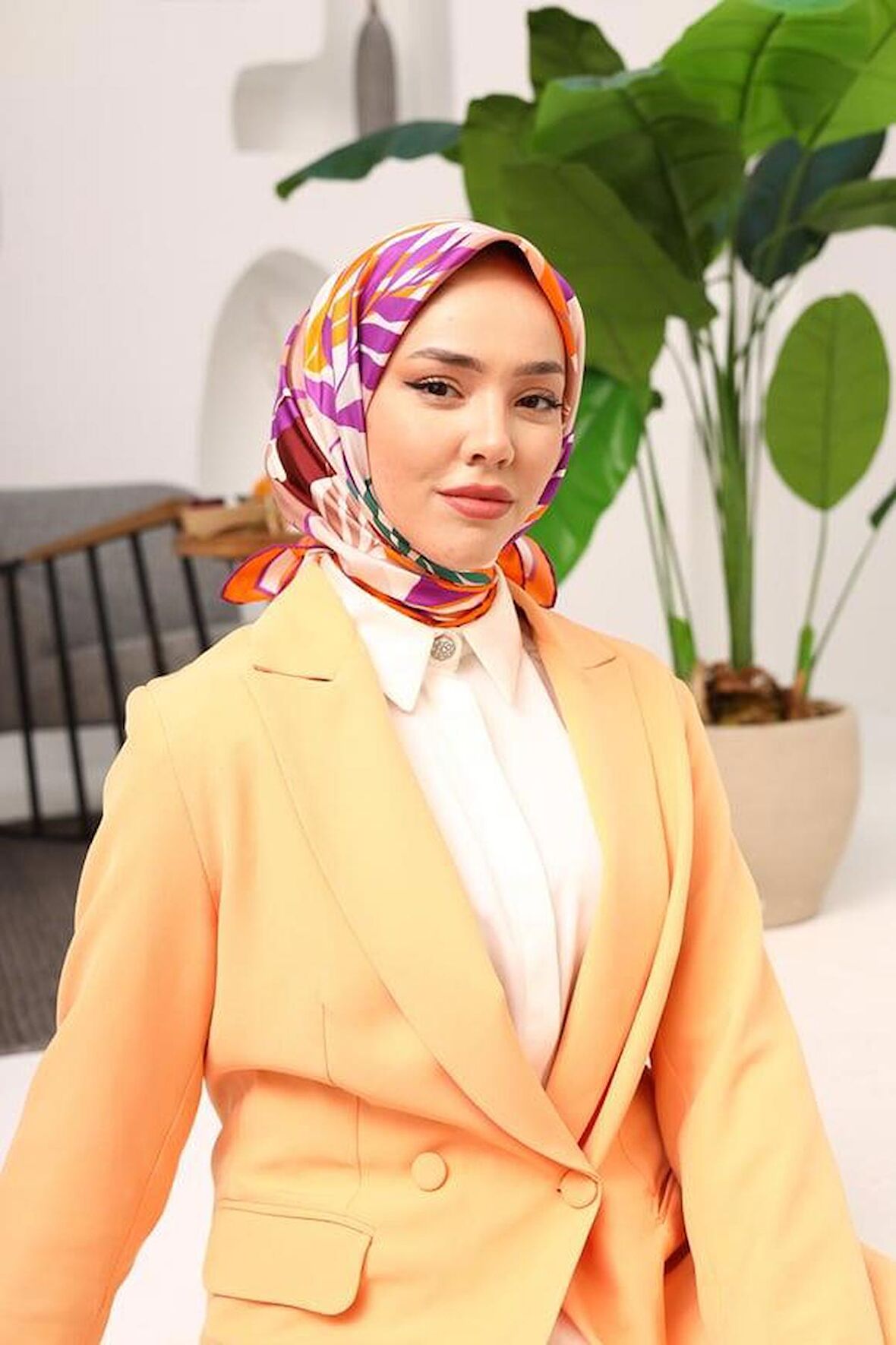 Silk Home Turuncu Yaprak Desen Tivil İpek Eşarp 11406-41