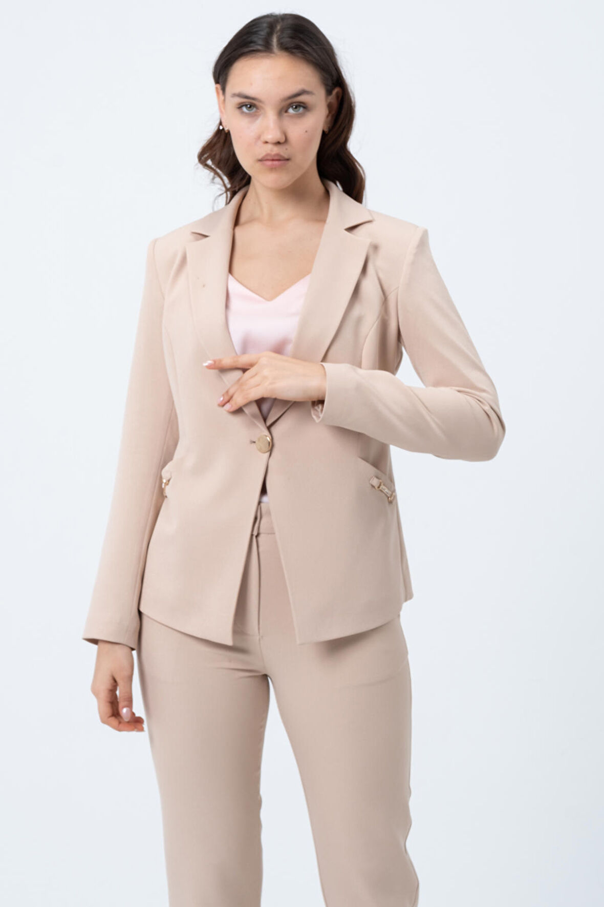 Metal Aksesuar Detaylı Ceket 