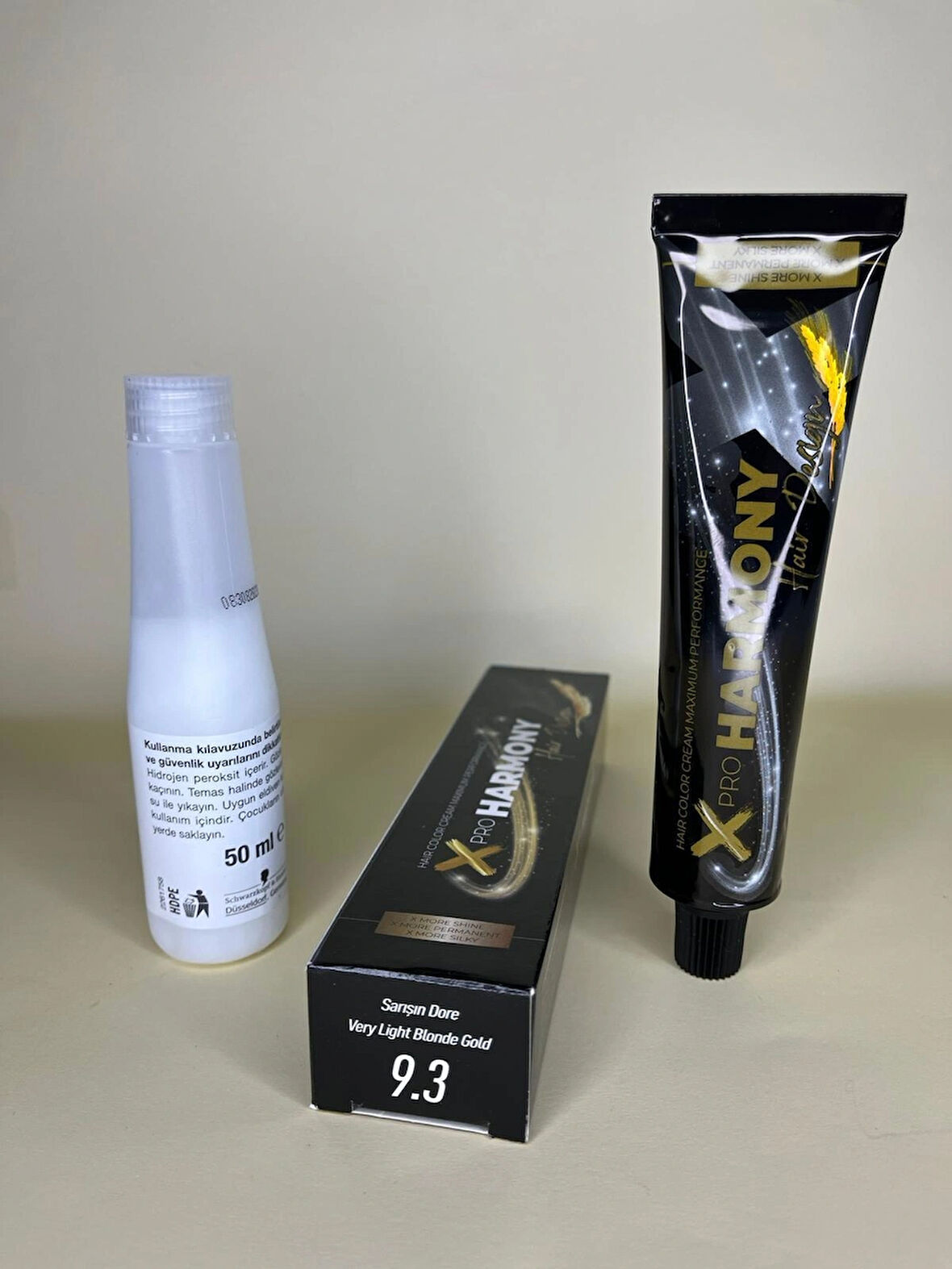 Xpro Harmony 9,3 Sarışın Dore 60 ML Saç Boyası