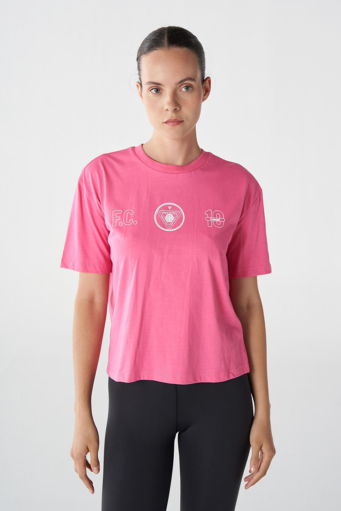 Hummel T-Ic Icona Boxy Unity Kısa Kollu Tişört 911866-3440