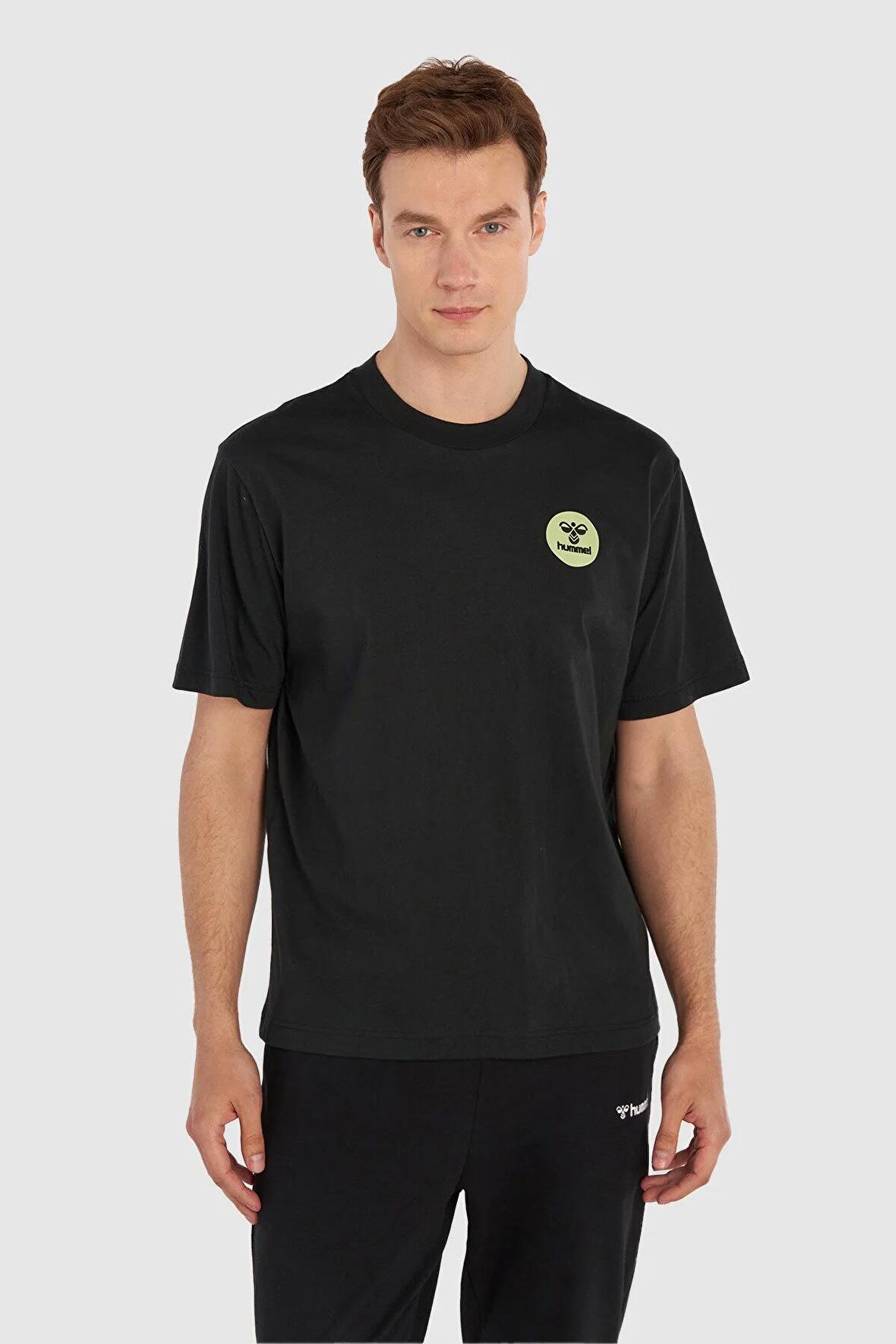 Hummel MATTEO OVERSIZE KISA KOLLU TİŞÖRT