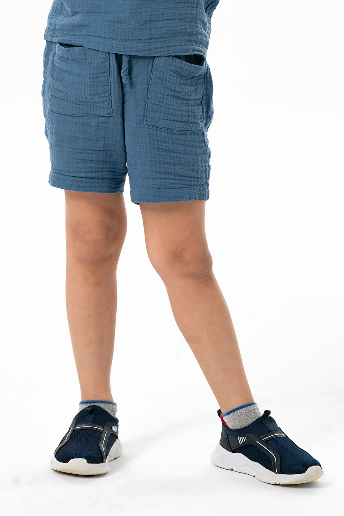 Batı Cep Detaylı Yazlık Müslin Erkek Çocuk Şort İndigo indg