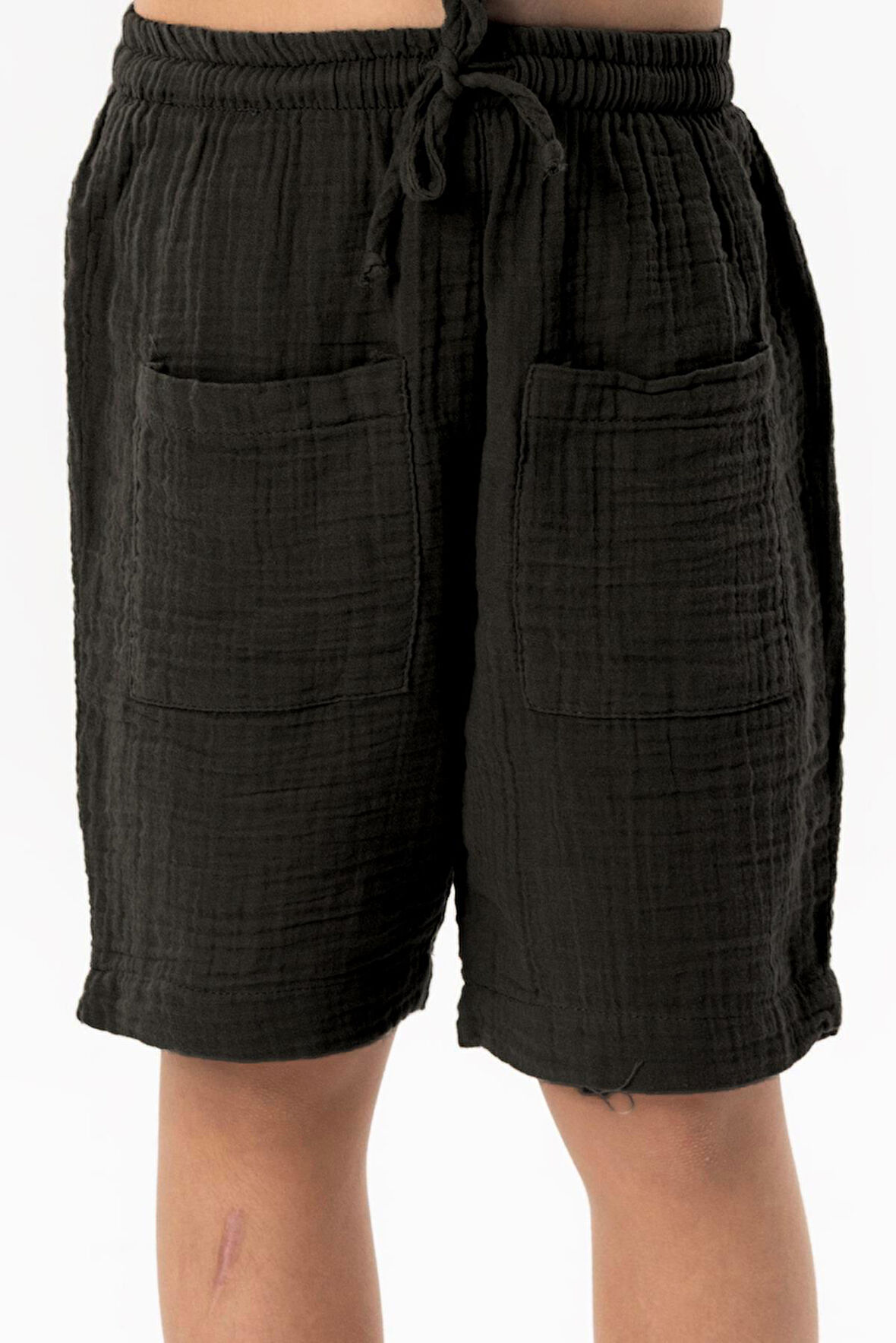 Batı Cep Detaylı Yazlık Müslin Erkek Çocuk Şort Siyah Syh