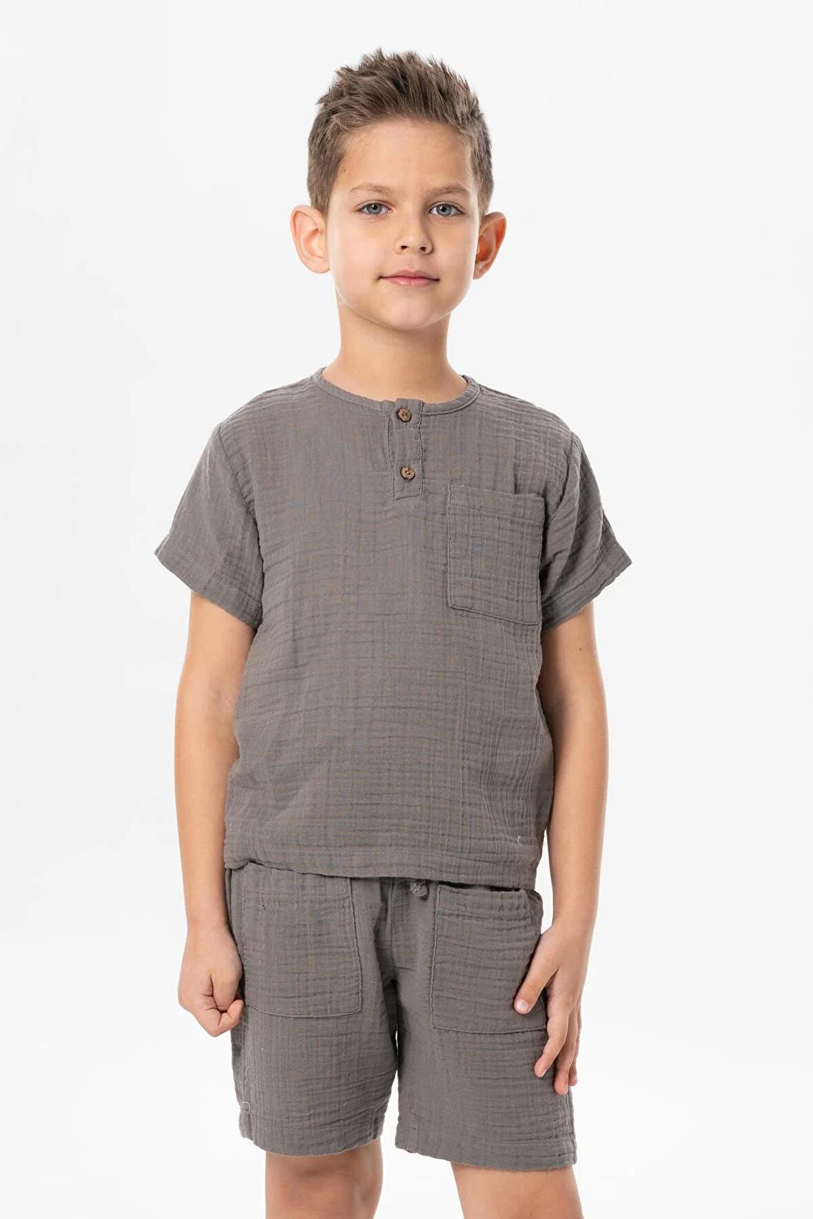 Kısa Kol Batı Cep Detaylı Yazlık Müslin Erkek Çocuk Tshirt Gri Gri