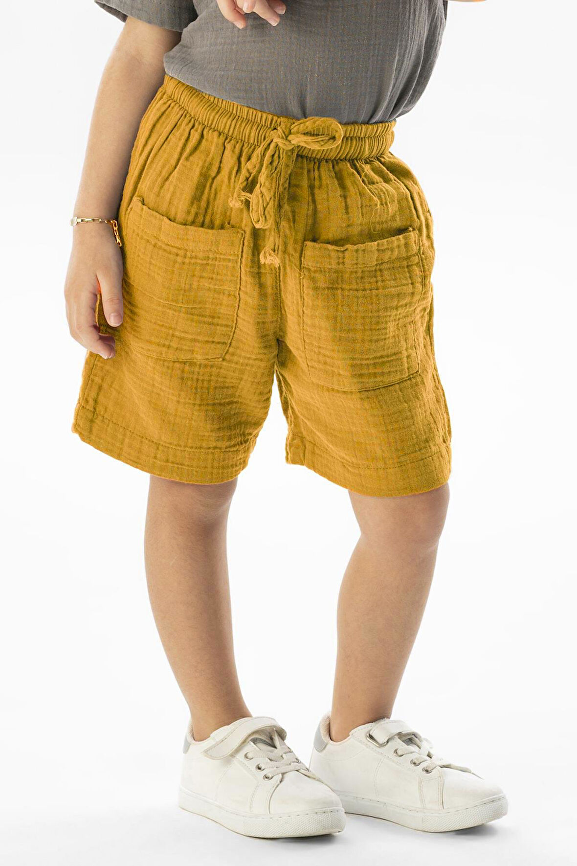 Batı Cep Detaylı Yazlık Müslin Kız Çocuk Şort Hardal Hrd