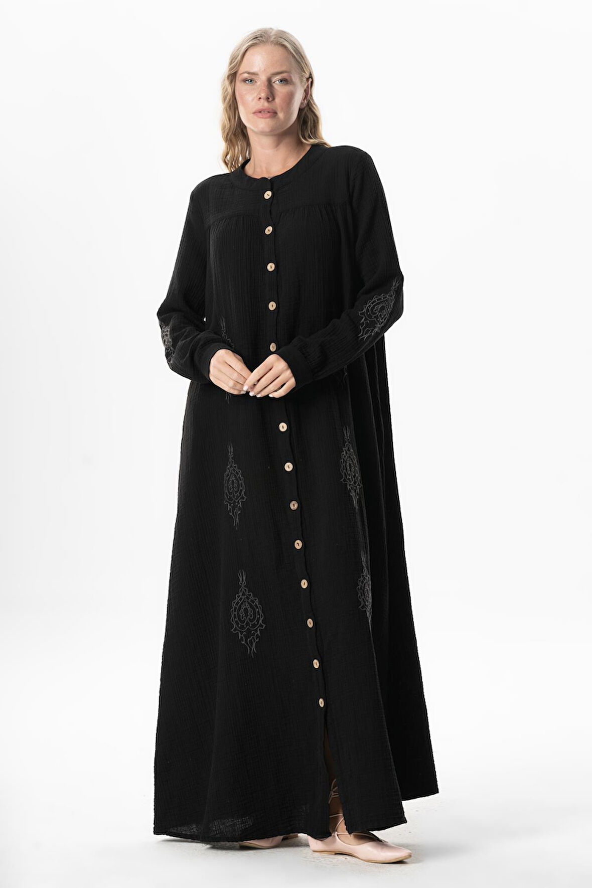 Uzun Kol Laçin Baskılı Müslin Mevsimlik Ferace Siyah Syh