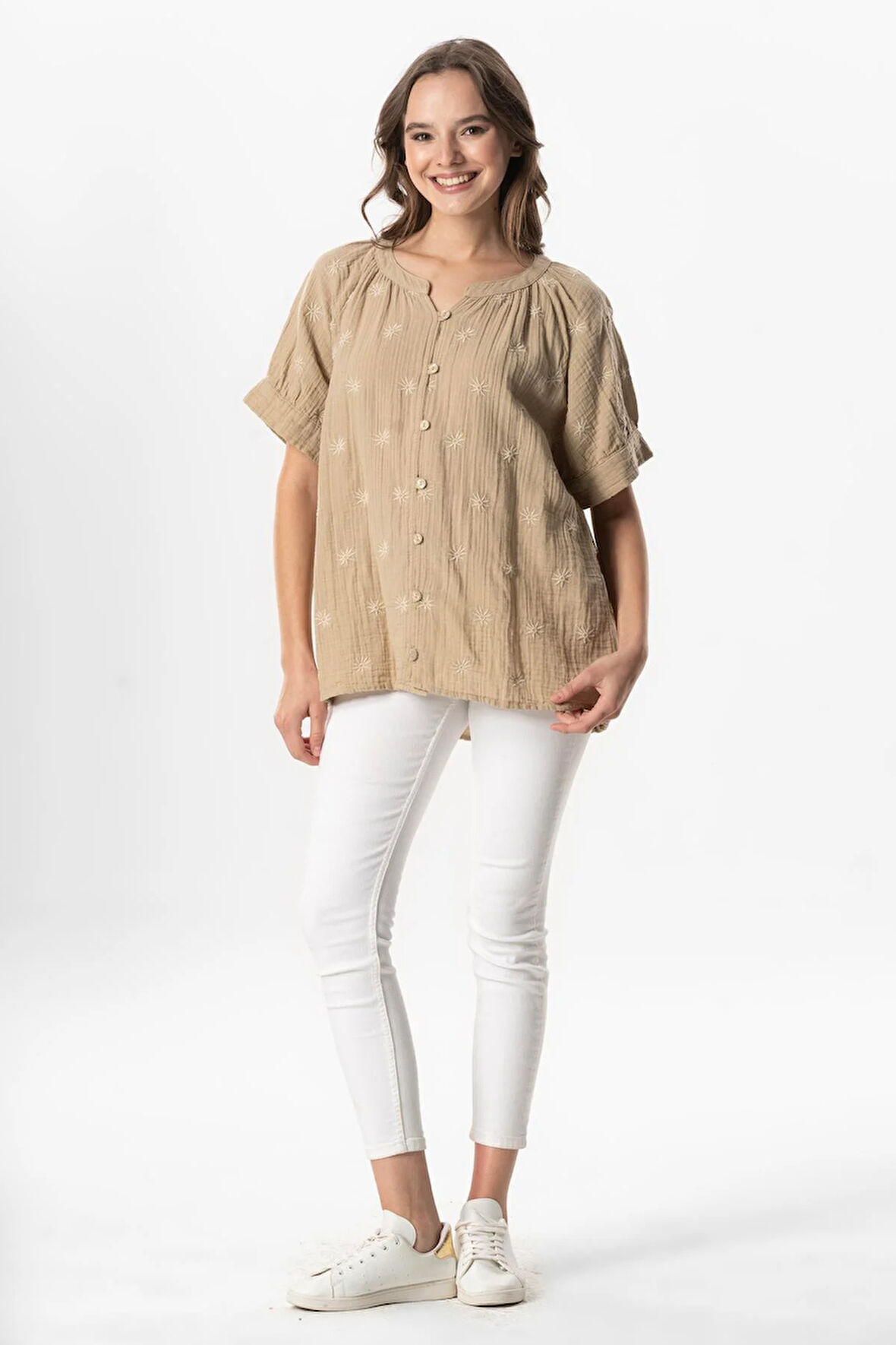 Kısa Kol V Yaka Venüs Düğmeli Müslin Yazlık Bluz Vizon Vzn