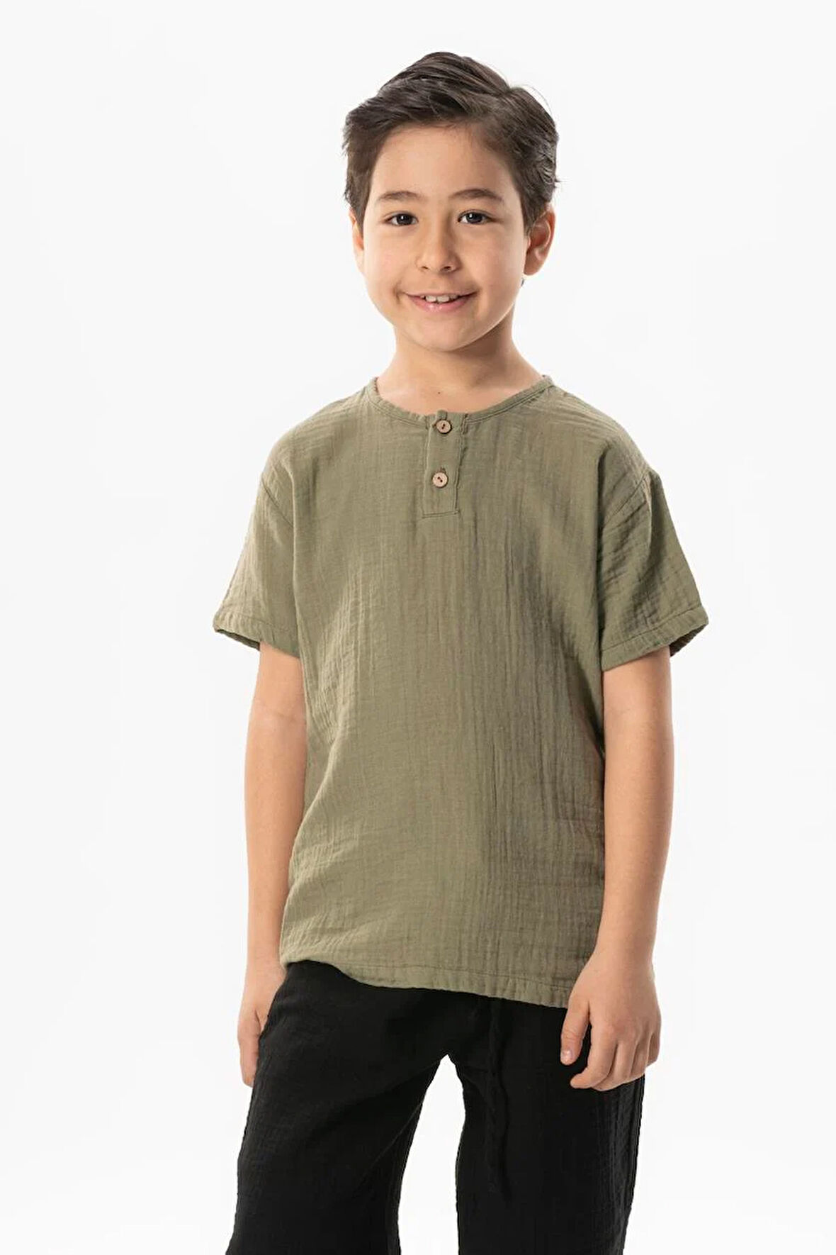 Kısa Kol Batı Cep Detaylı Yazlık Müslin Erkek Çocuk Tshirt Haki Hk
