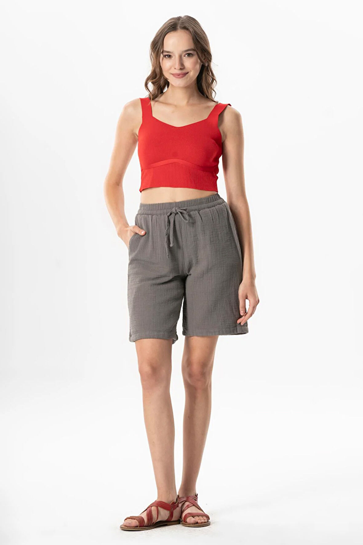 Beli Lastikli Rüzgar Diz Üstü Müslin Yazlık Şort Gri Gri