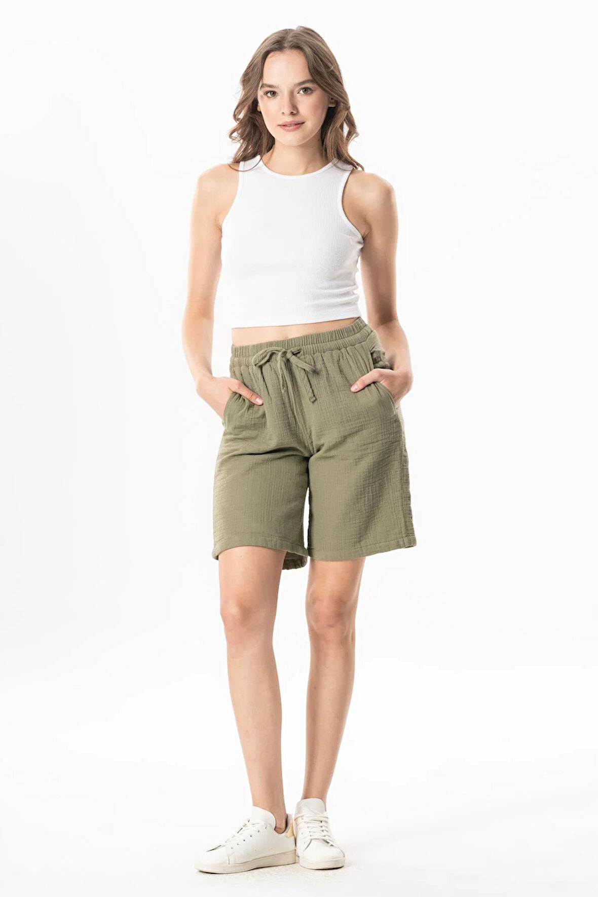 Beli Lastikli Rüzgar Diz Üstü Müslin Yazlık Şort Haki Hk