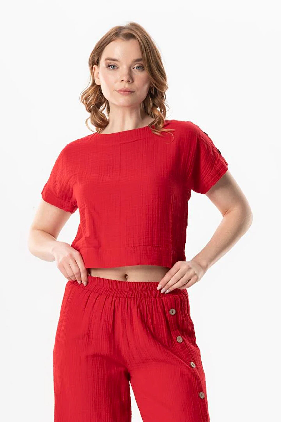Kısa Kol İzel Yazlık Müslin Bluz Kırmızı Krmz