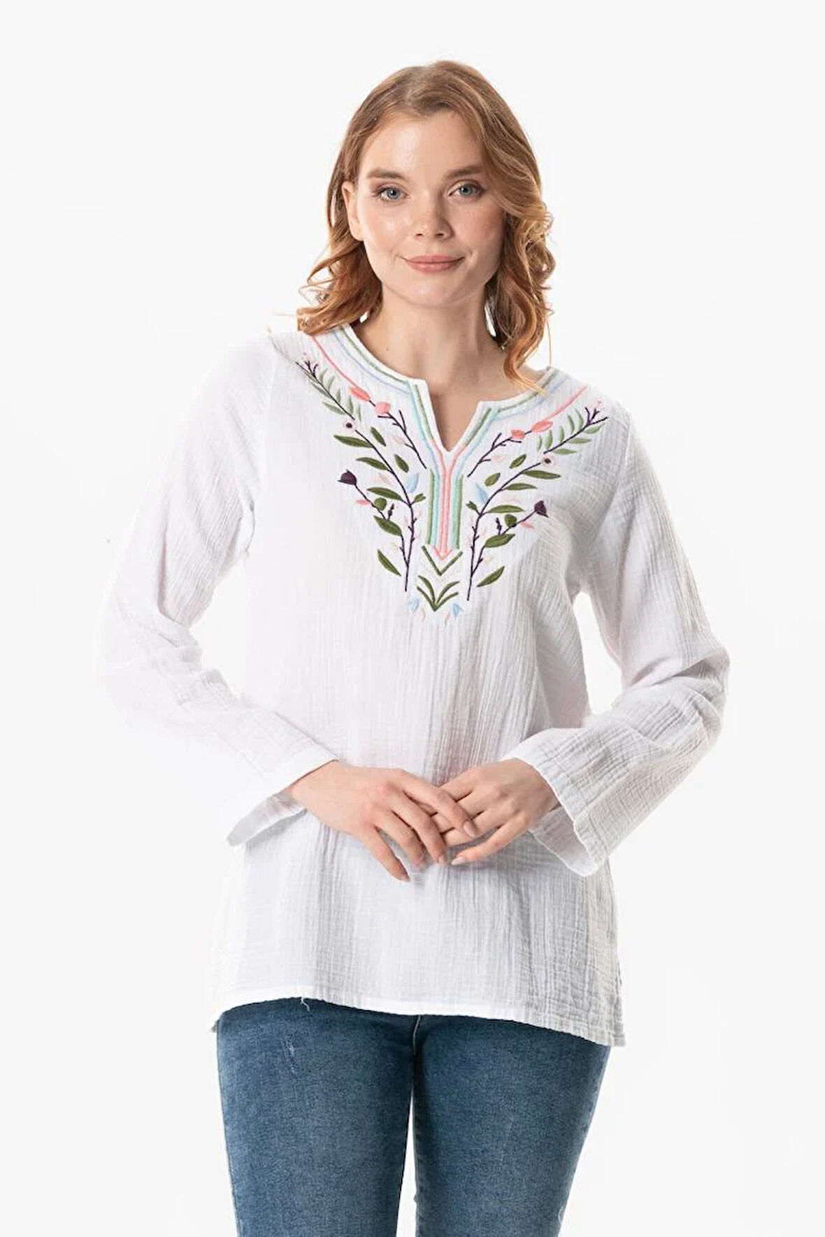 Uzun Kol Çiçek V Yaka Nakışlı Müslin Yazlık Bluz Beyaz Byz