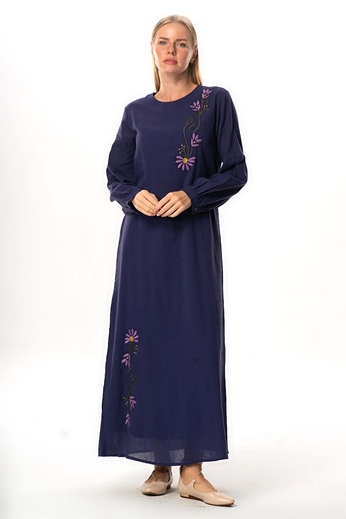 Uzun Kol Şile Bezi Gülşah Bisiklet Yaka Nakışlı Uzun Yazlık Elbise Mor Mor