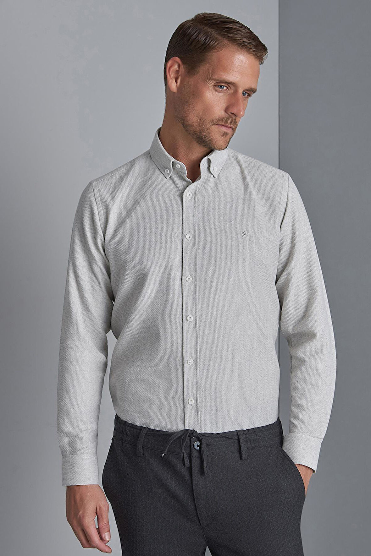 Erkek Taş Dynamic Fit Düğmeli Yaka Gömlek