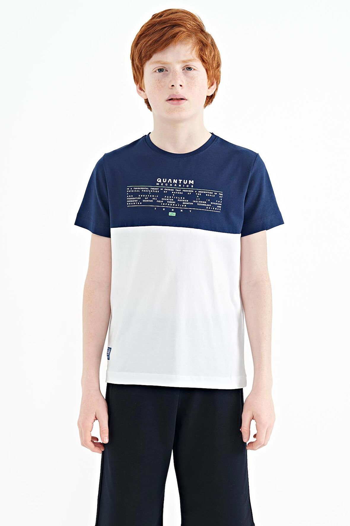 Beyaz Yazı Baskılı Renk Bloklu Standart Kalıp O Yaka Erkek Çocuk T-Shirt - 11134 | 9-10 Yaş