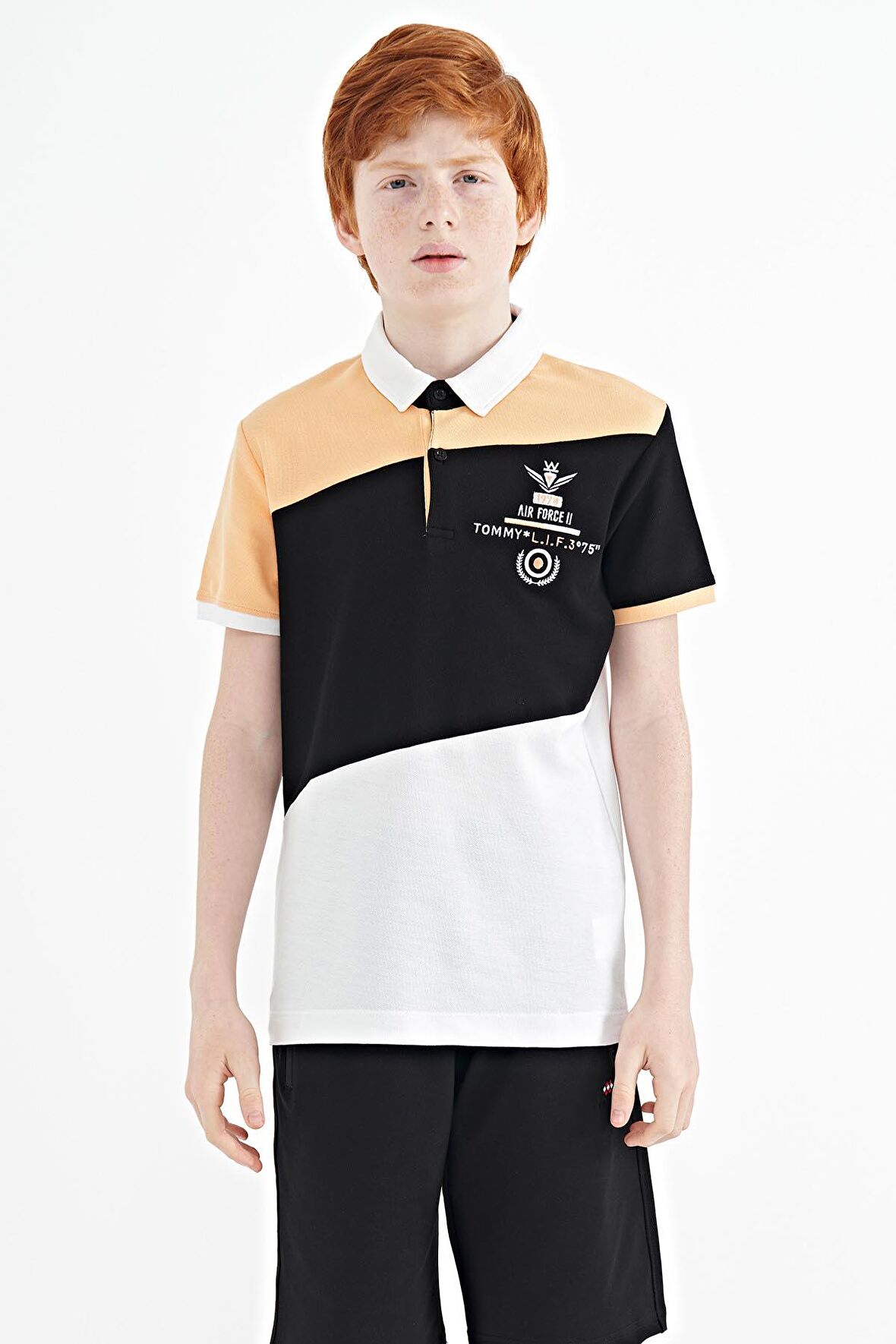 Beyaz Renk Bloklu Nakış Detaylı Standart Kalıp Polo Yaka Erkek Çocuk T-Shirt - 11088 | 12-13 Yaş