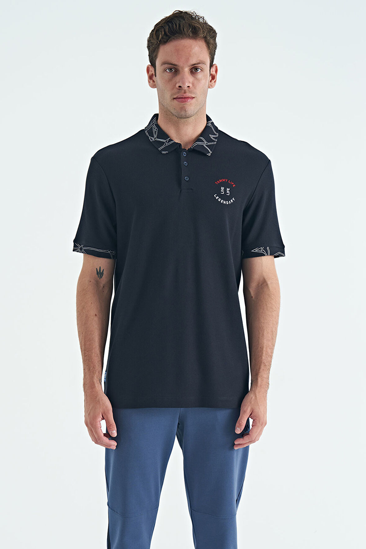 Lacivert Yazı Nakışlı Baskı Detaylı Standart Kalıp Polo Yaka Erkek T-Shirt - 88239
