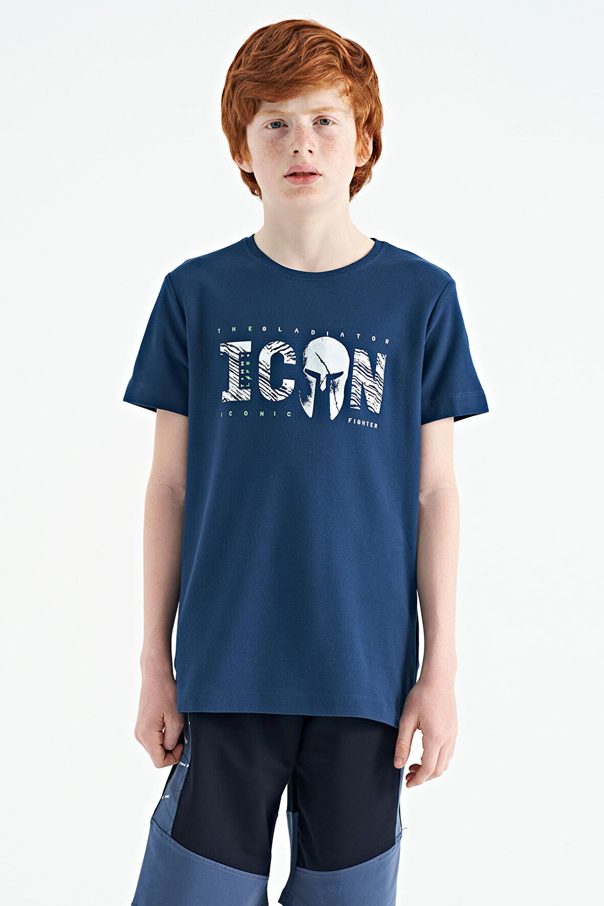 İndigo Ön Yazı Nakışlı O Yaka Standart Kalıp Erkek  Çocuk T-Shirt - 11118