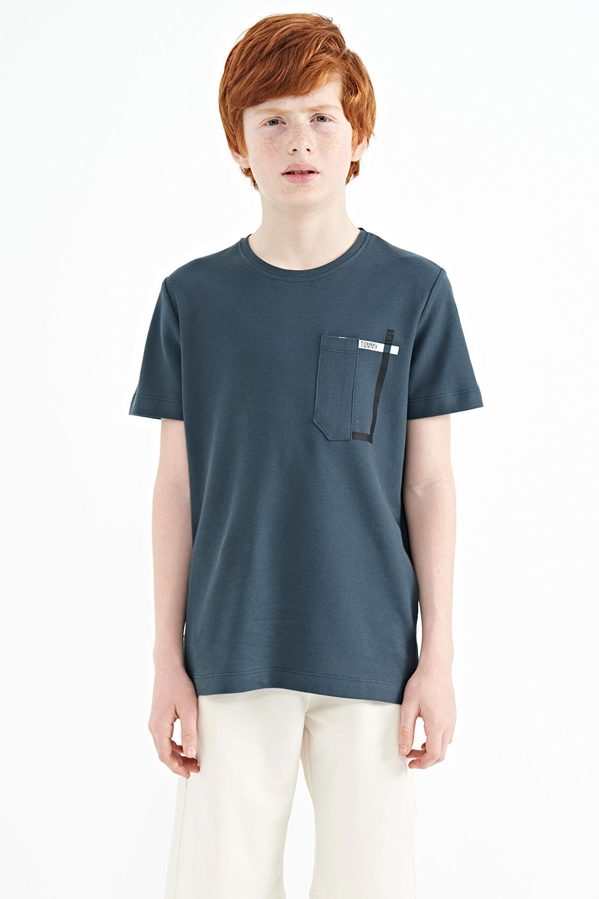 Orman Yeşili Cep Detaylı O Yaka Standart Kalıp Erkek Çocuk T-Shirt - 11120 | 6-7 Yaş