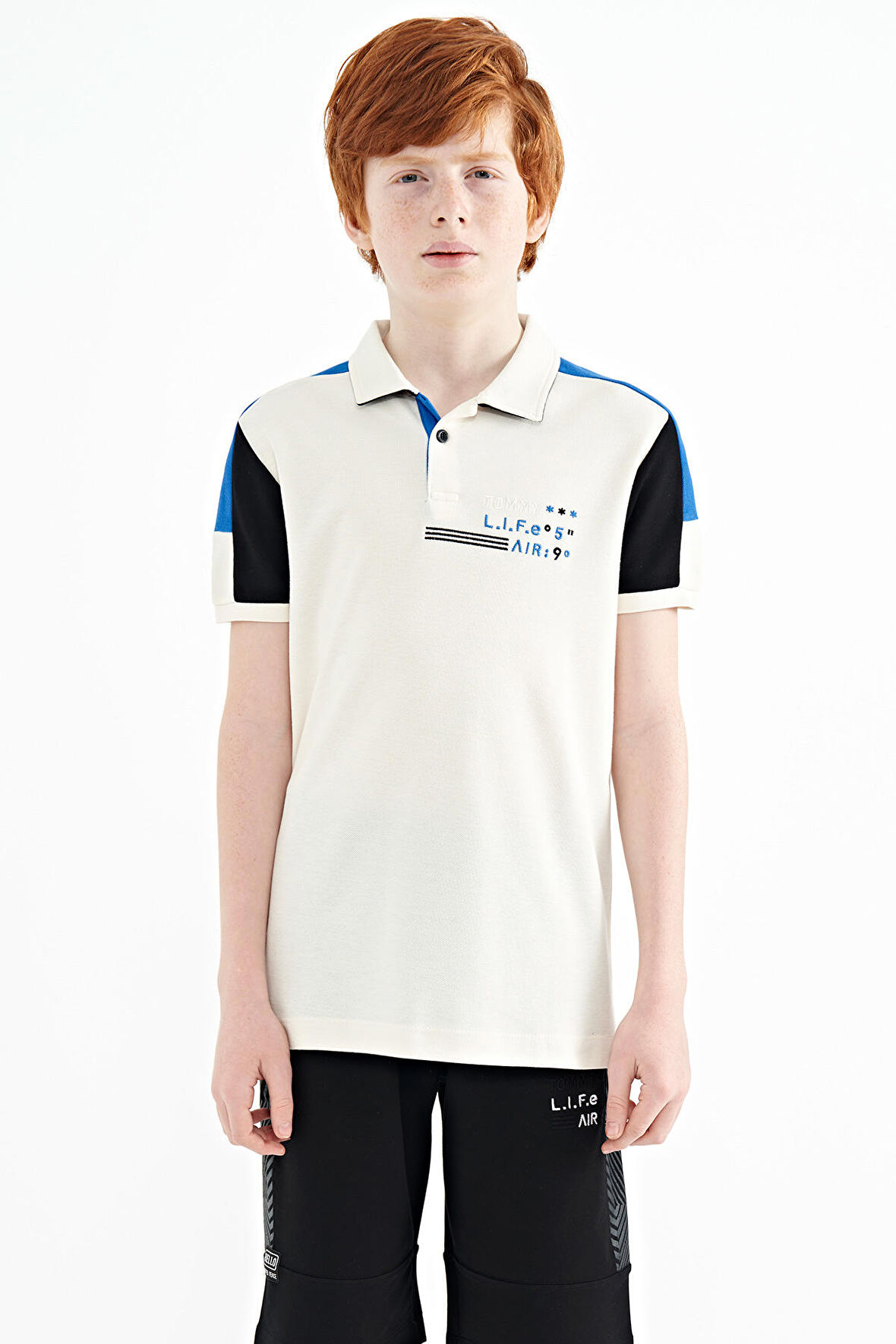 Ekru Renk Bloklu Omuz Garni Detaylı Standart Kalıp Erkek Çocuk T-Shirt - 11155 | 14-15 Yaş