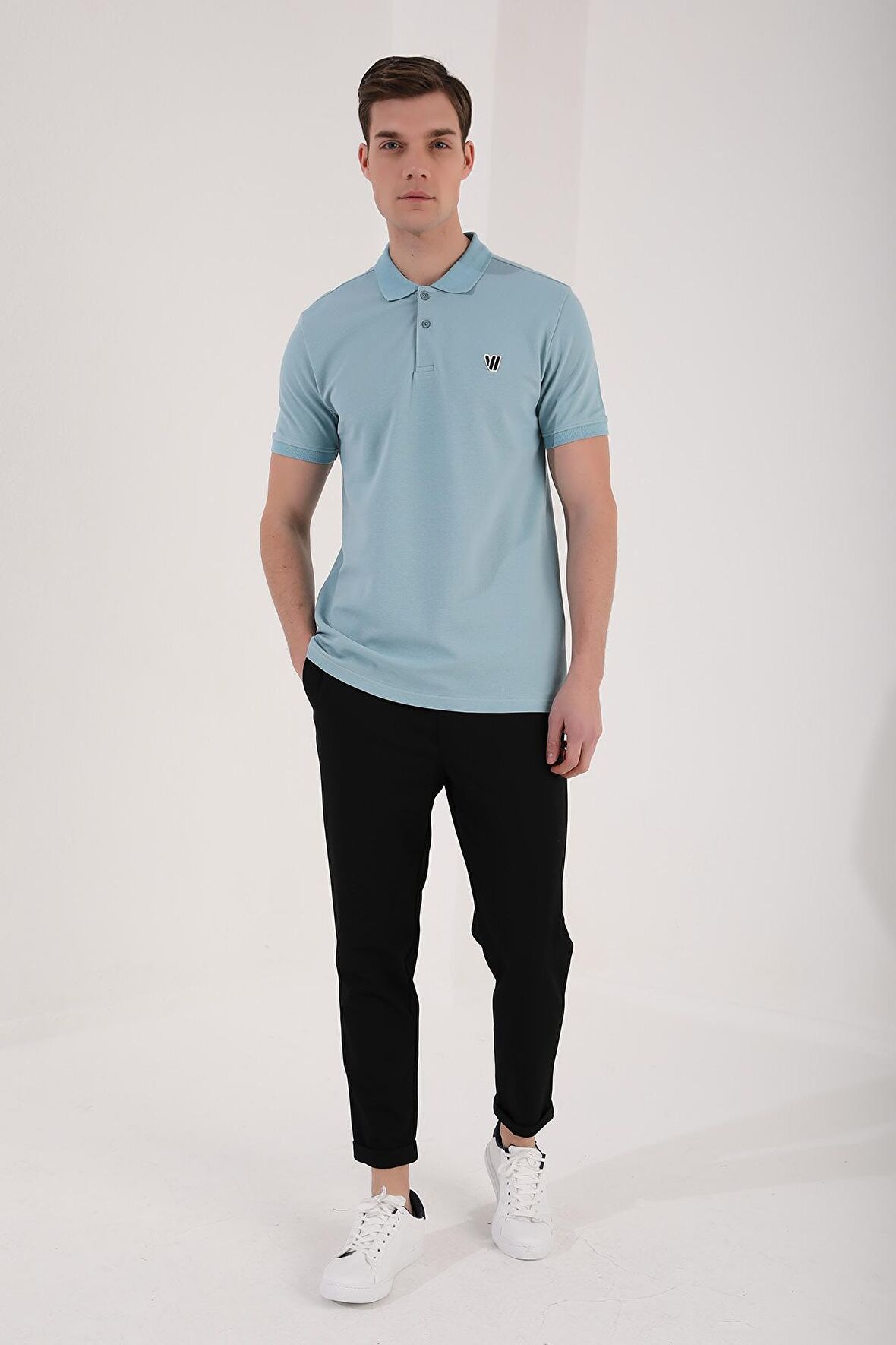 Buz Mavi Basic Göğüs Logolu Standart Kalıp Triko Polo Yaka Erkek T-Shirt - 87768 | M