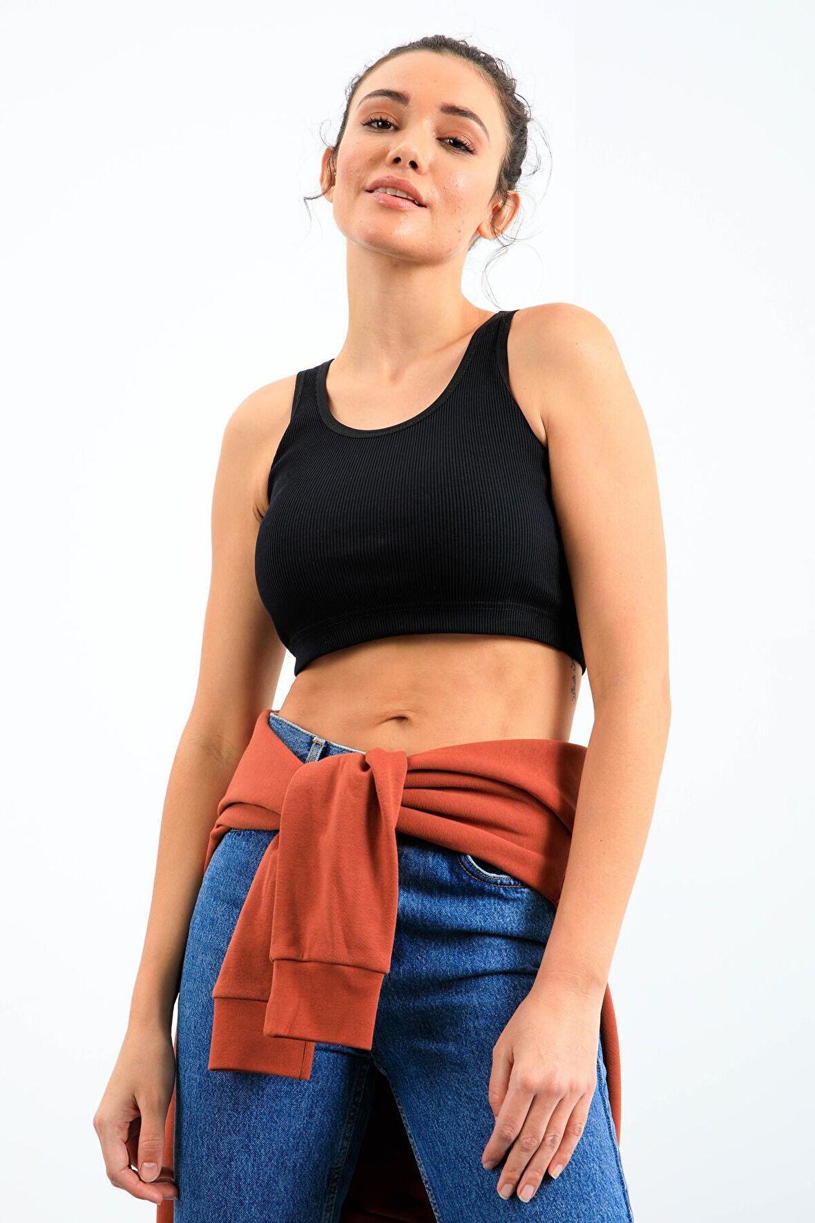 Lacivert Basic Sıfır Kol Dar Kalıp U Yaka Kadın Crop Top - 97160 | S