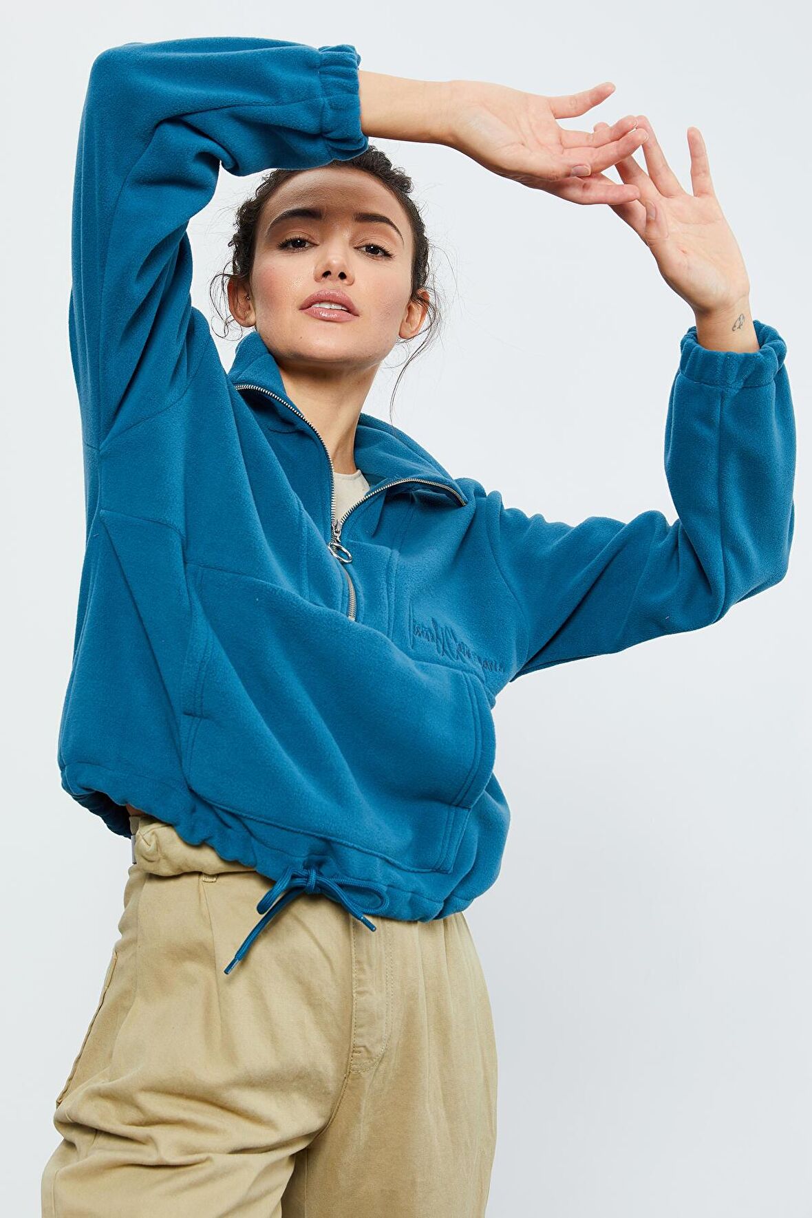 Zümrüt Yarım Fermuar Etek Ucu Büzgülü Kadın Polar Oversize Sweatshirt - 97171 | XXL
