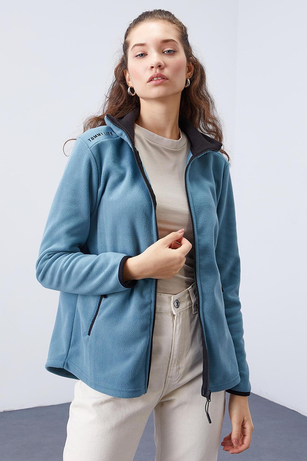 Mint Yeşili Dik Yaka Fermuarlı Rahat Form Kadın Polar Sweatshirt - 97173 | S