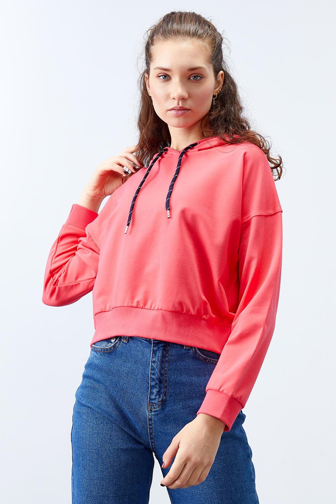 Fuşya Uzun Kol Rahat Form Kapüşonlu Kadın Sweatshirt - 97115 | L