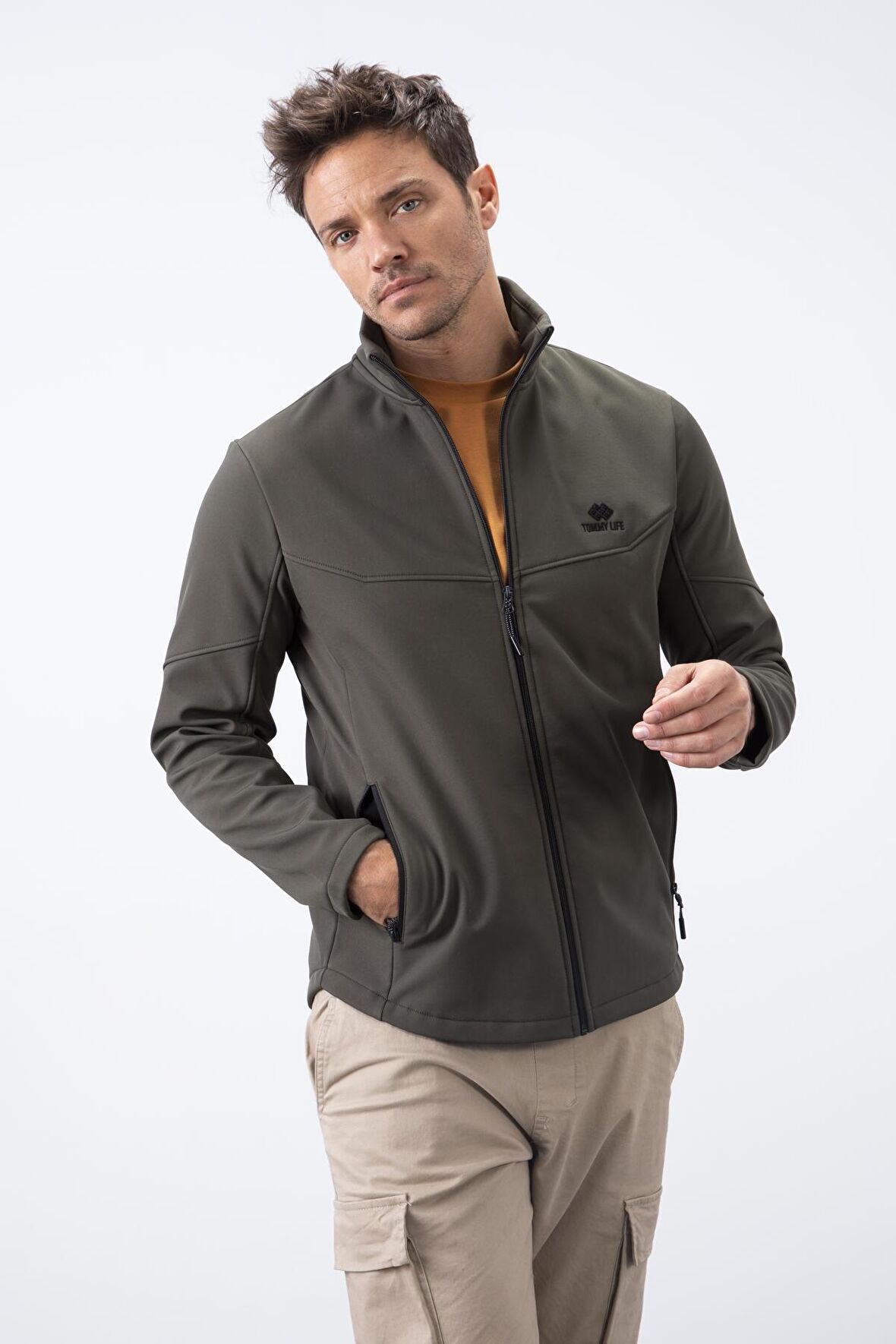 Haki Fermuarlı Dik Yaka Su ve Rüzgar Geçirmez Softshell Erkek Mont - 88050 | XL